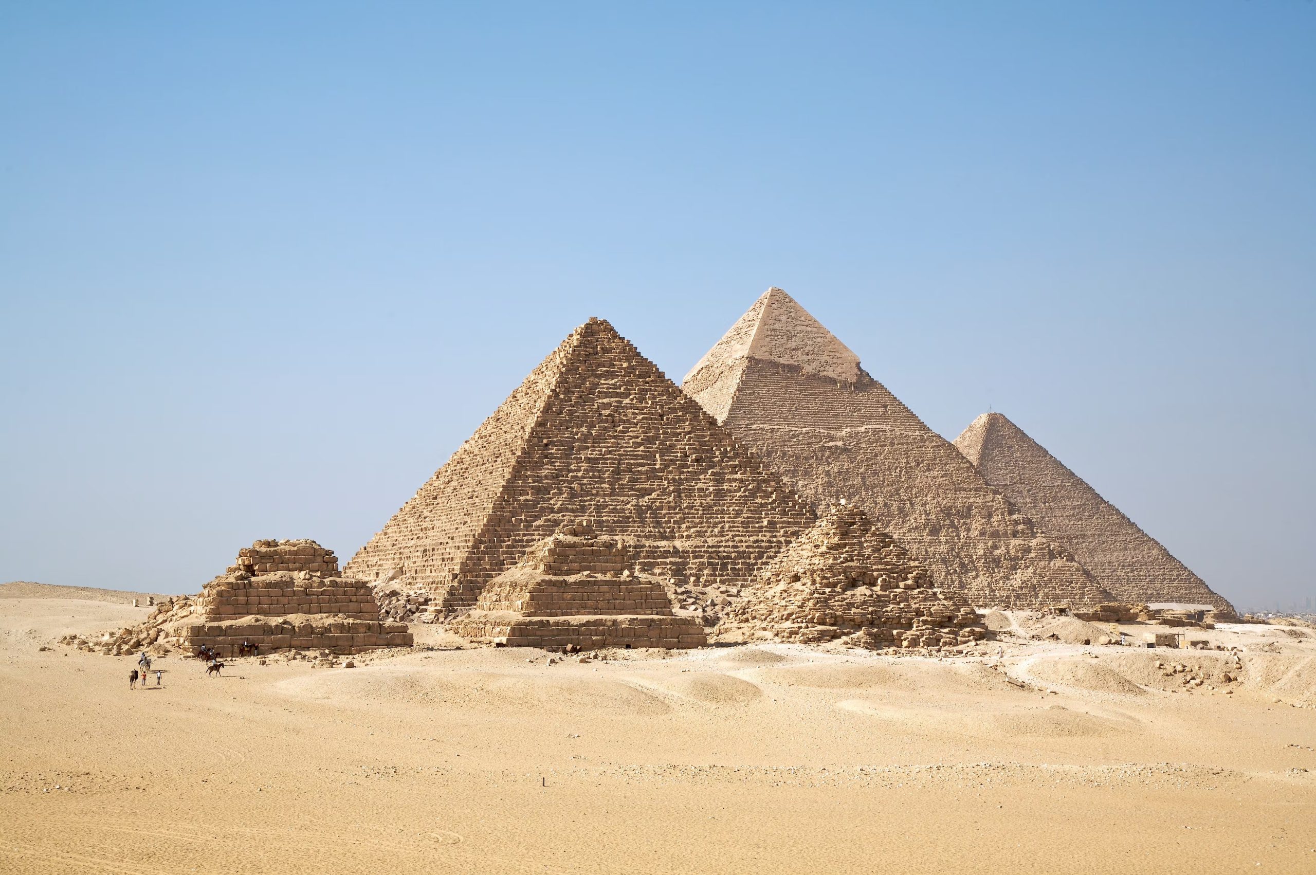 Todas las pirámides de Giza (Wikimedia Commons)