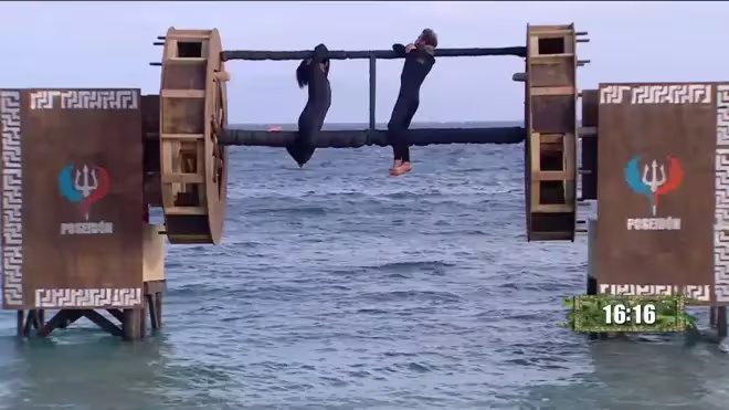 Alvar y Aratz en 'Supervivientes' (MEDIASET ESPAÑA).