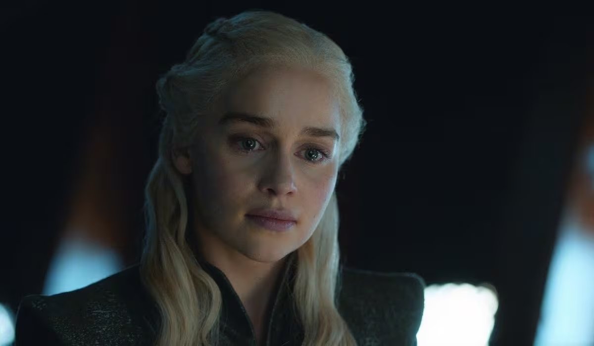 Emilia Clarke reconoció que durante su fama por 