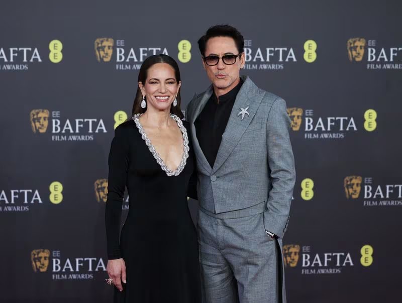 La pareja Downey ha equilibrado su vida familiar y profesional desde 2005, formando una sociedad creativa que destaca en el cine y la televisión (REUTERS/Isabel Infantes)