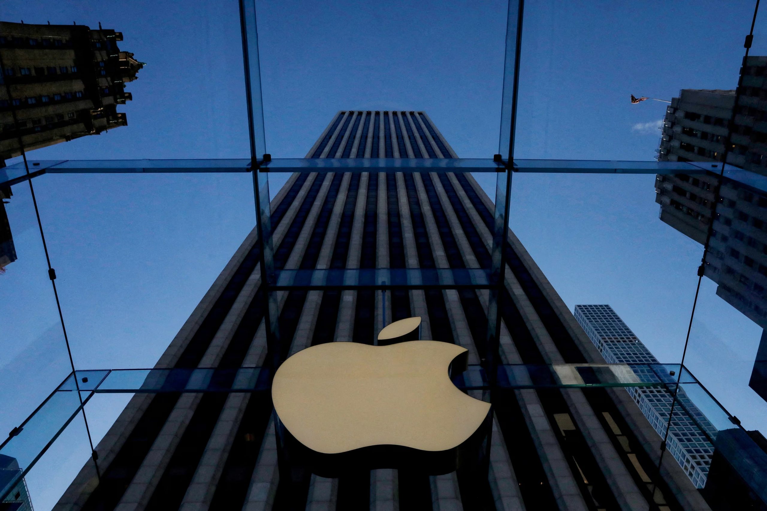 Apple ofrece una línea de computadoras portátiles conocidas como MacBook. 

 REUTERS/Brendan McDermid 