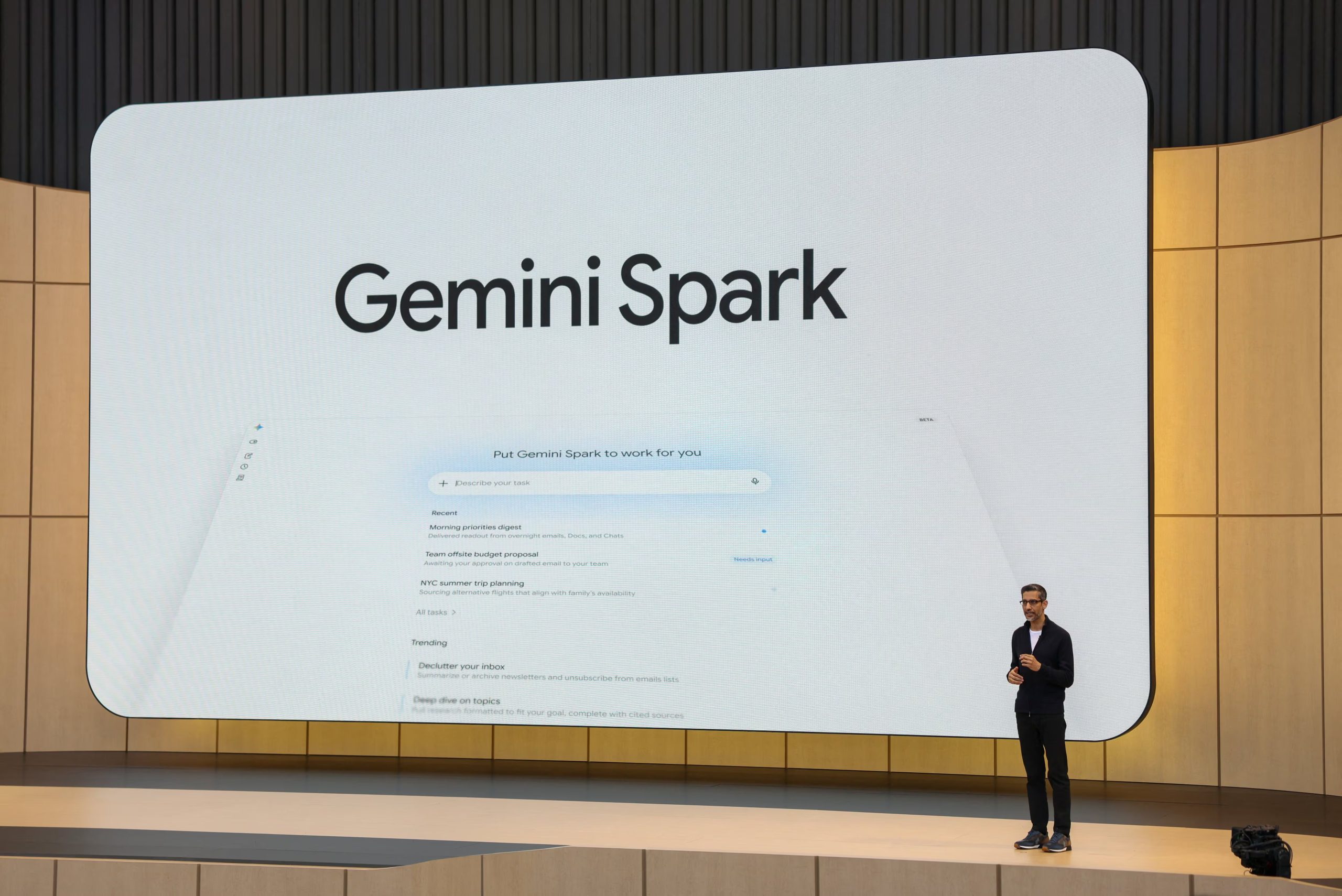 Gemini Spark, el nuevo agente de inteligencia artificial presentado por Google, busca simplificar tareas cotidianas y potenciar la productividad de los usuarios hispanos.