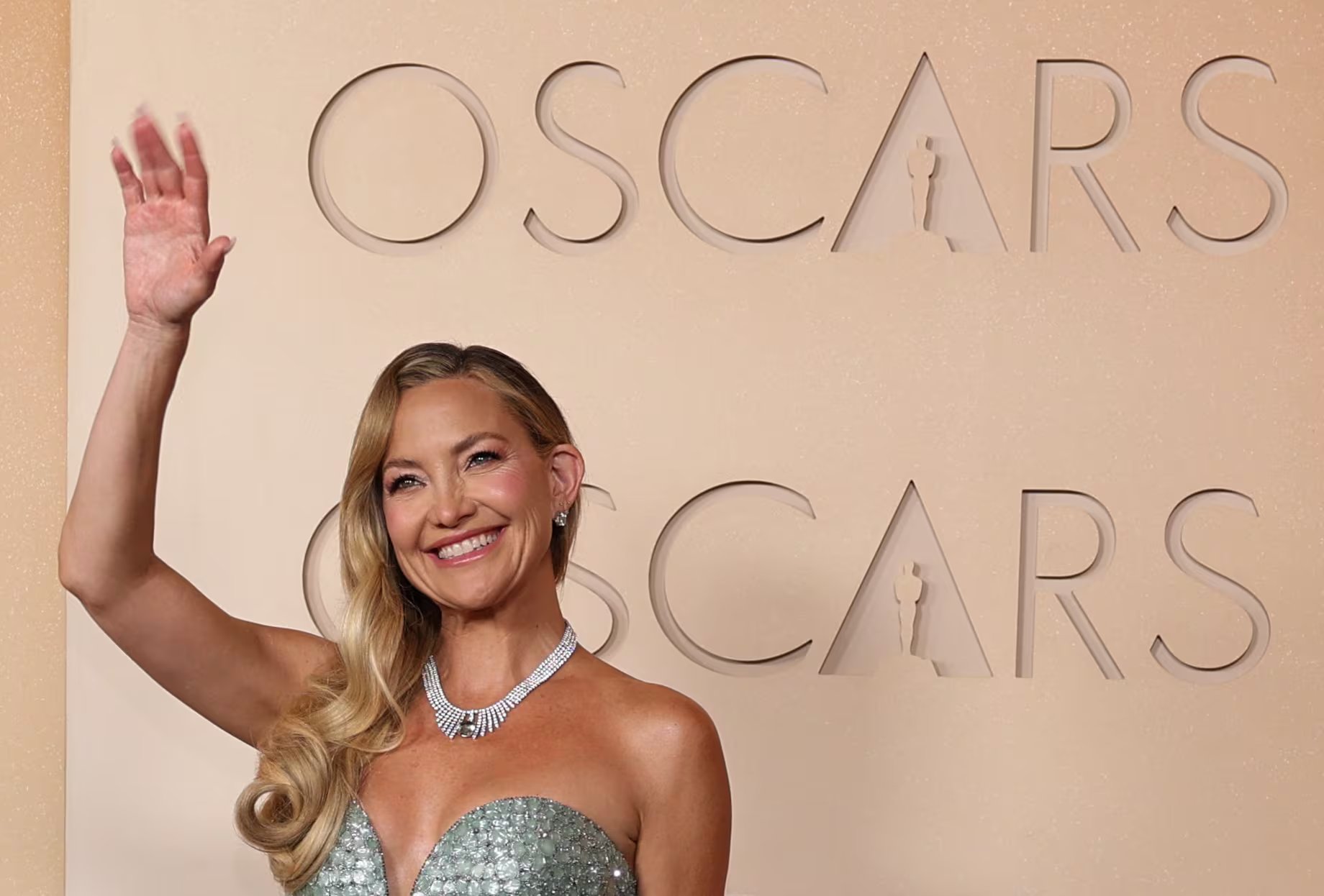 La pausa y reorganización personal permitieron a Kate Hudson recuperar creatividad, redefinir prioridades y avanzar con autenticidad en sus nuevos proyectos artísticos (REUTERS/Daniel Cole)