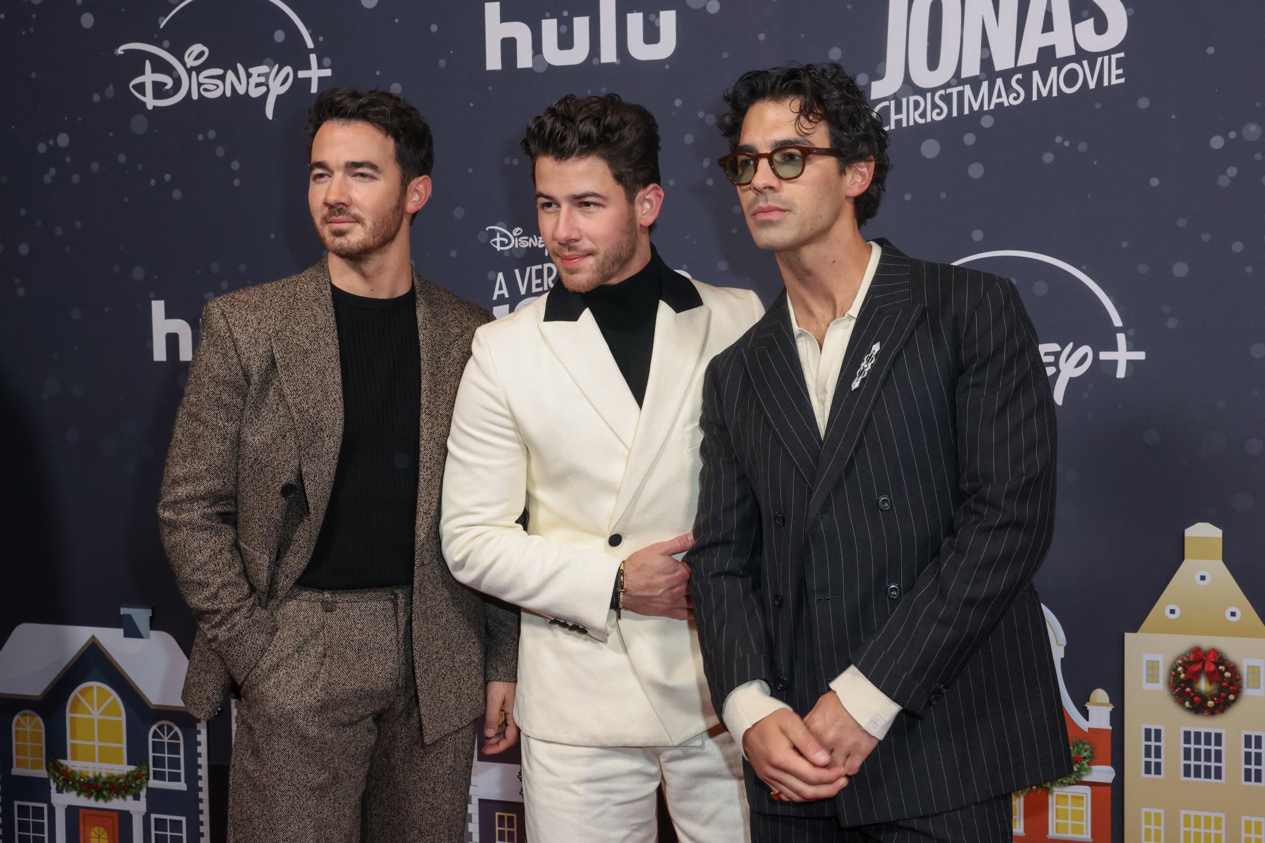 La colaboración de Pokémon en Target cuenta con Joe Jonas, integrante de los Jonas Brothers, como protagonista de la campaña. (REUTERS/Kylie Cooper)