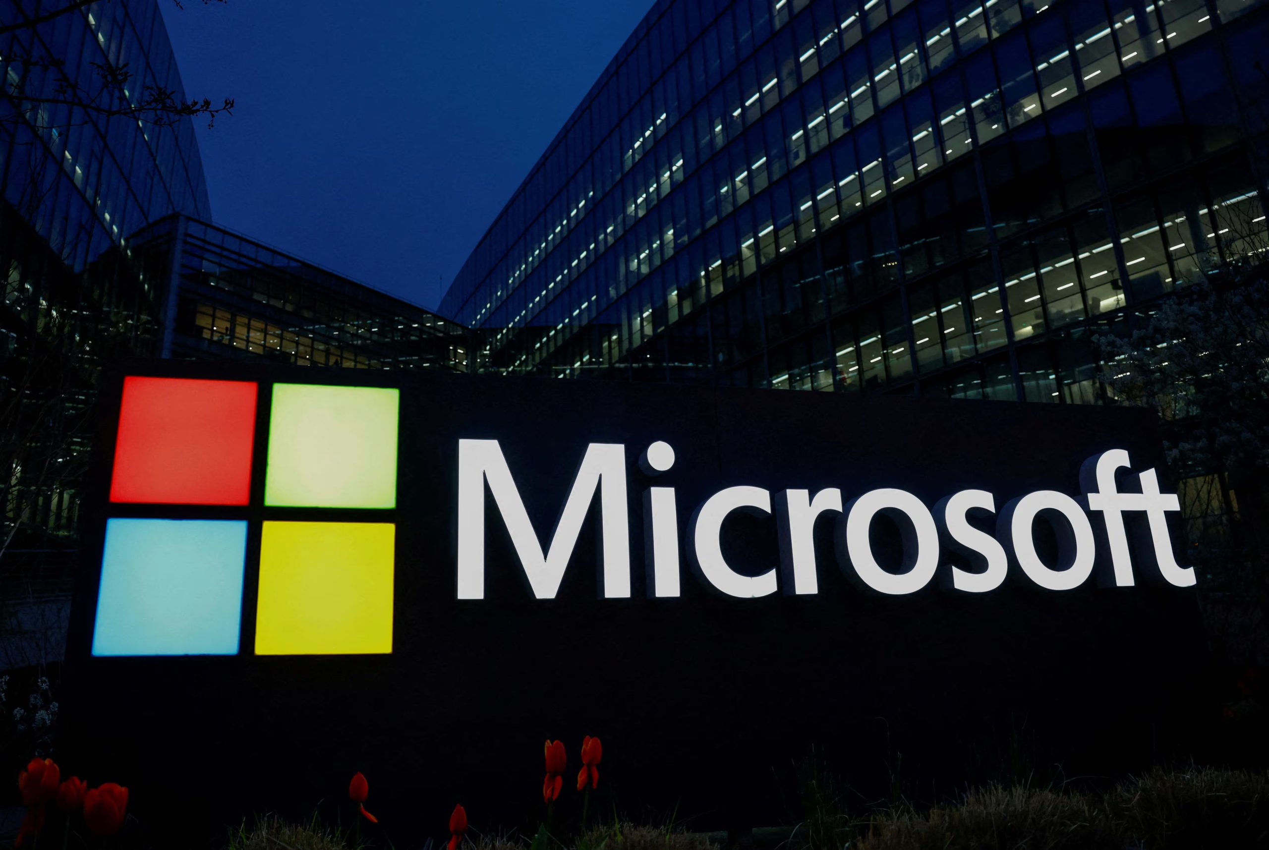 OpenAI creó una filial comercial en 2019, lo que facilitó una inversión inicial de USD 1.000 millones de Microsoft. REUTERS/Gonzalo Fuentes/File Photo