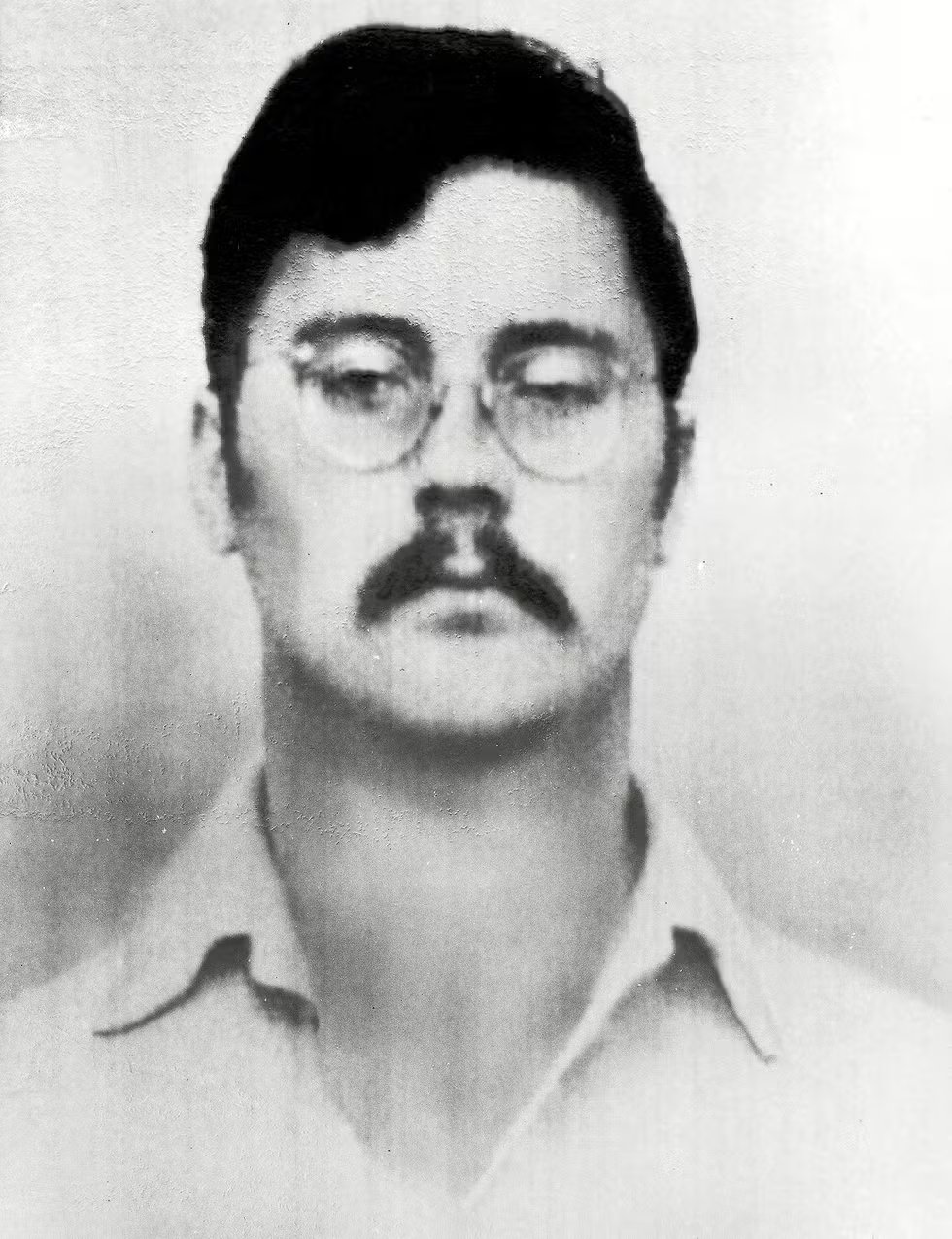 Ed Kemper cometió su primer crimen a los 15 años. (AP)