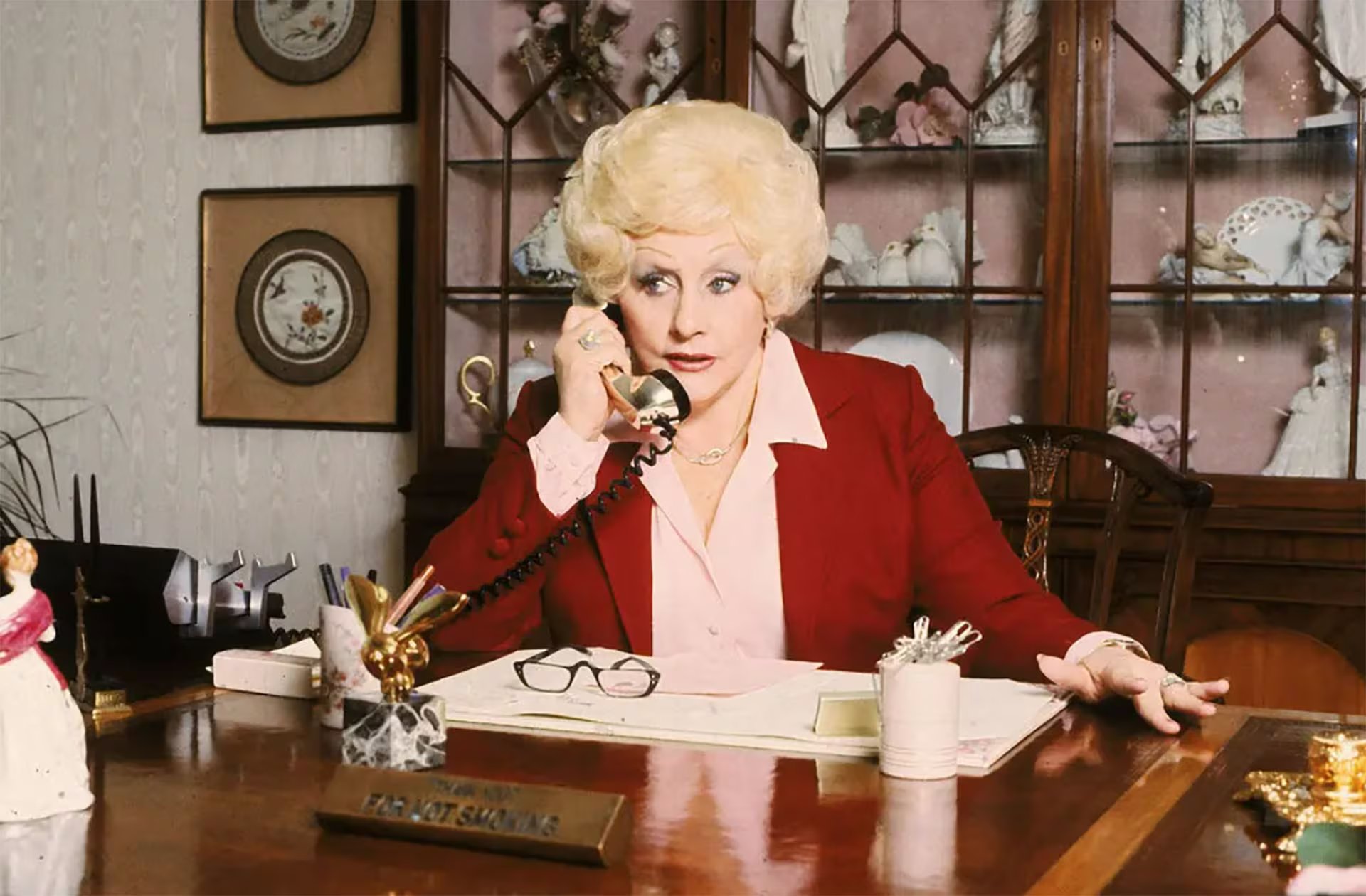 Aunque en muchos sentidos fue una pionera en ventas, Mary Kay Ash era una tradicionalista que prefería que su grupo de vendedoras trabajara solo por placer en lugar de amenazar el ego de sus maridos (AP)