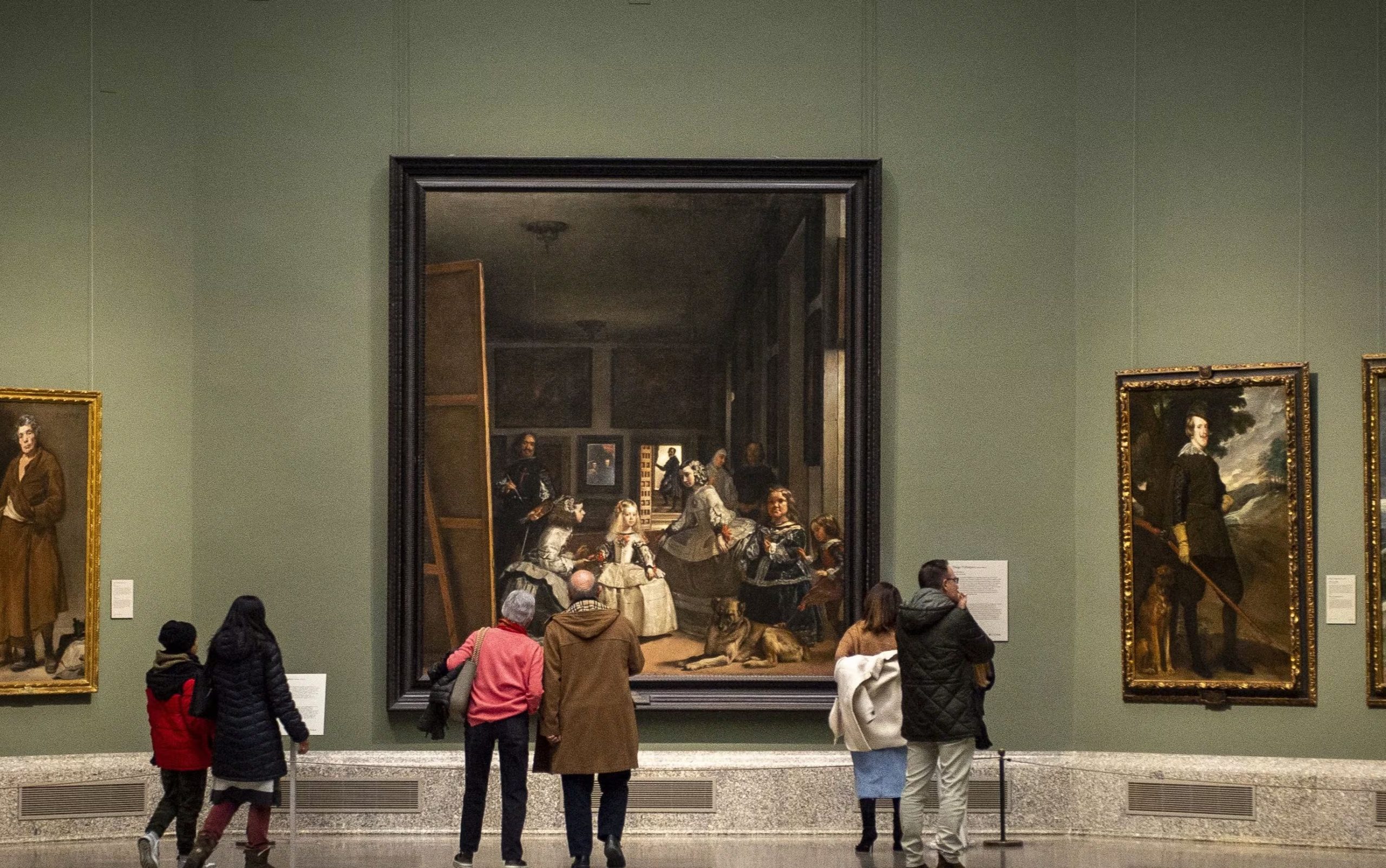 El museo ofrece materiales táctiles y en braille como ‘Las Meninas’ y ‘La Anunciación’ para personas con discapacidad visual
(Foto: Juan Barbosa/Europa Press)