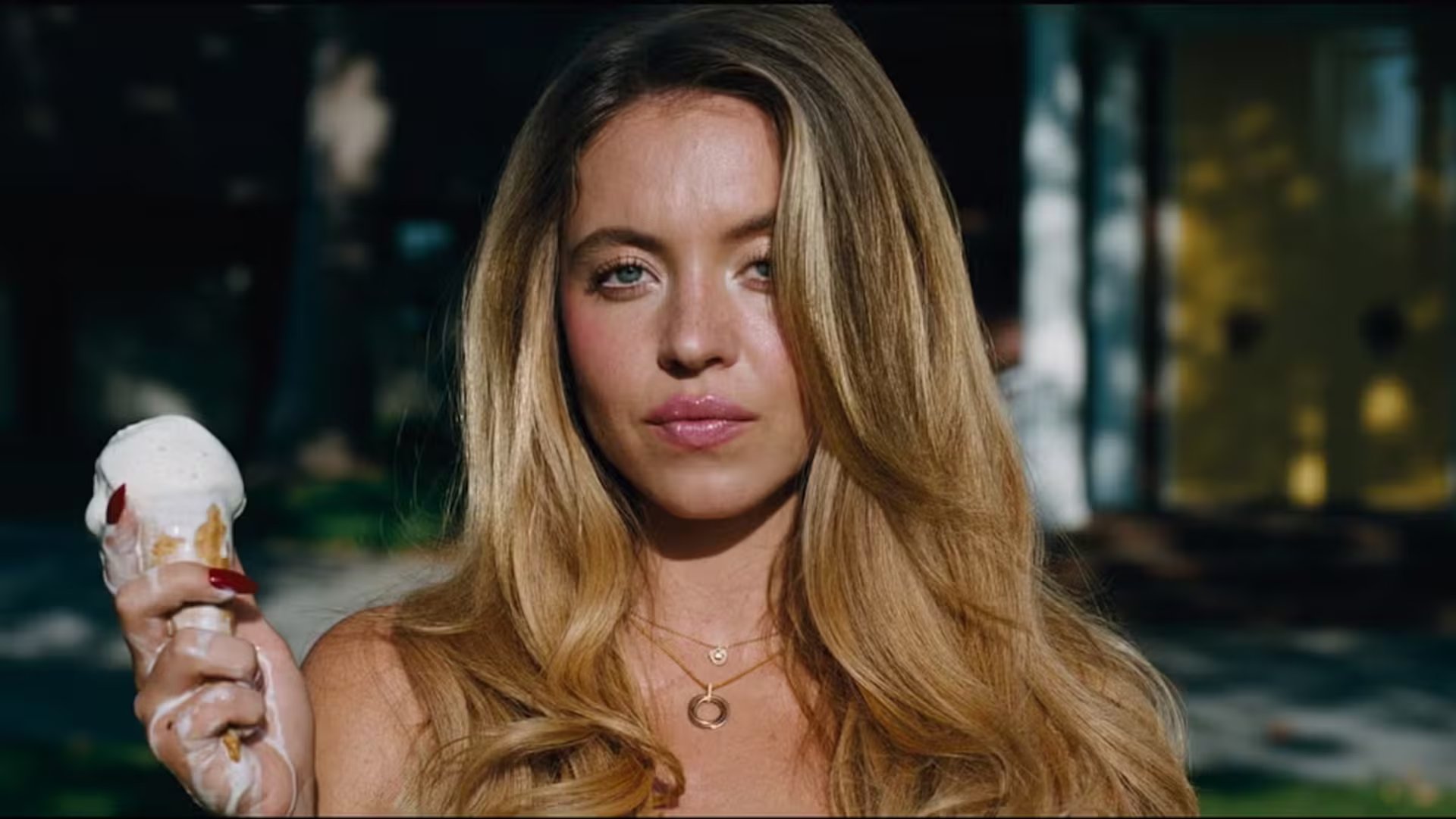 La intérprete de Cassie Howard ha multiplicado sus ingresos gracias a la televisión, el cine, la publicidad y los negocios.(HBO)