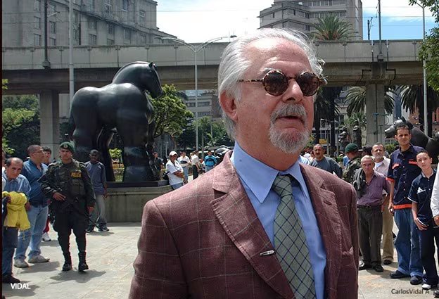 La acuarela 'La plegaria', creada por Botero en 1949 e intercambiada originalmente por dos paquetes de cigarrillos, destaca el inicio de su carrera artística.