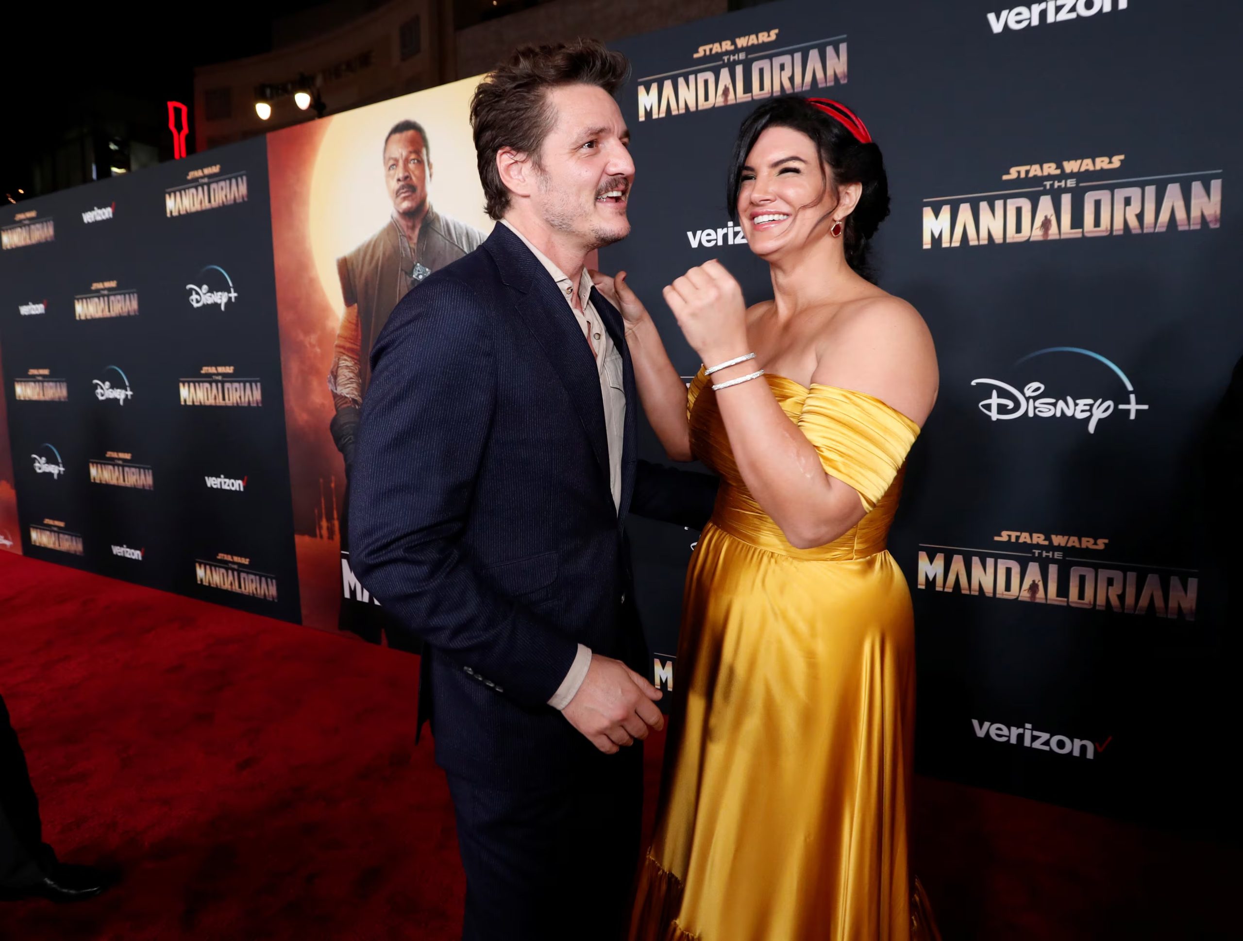 Carano reveló que su compañero de elenco Pedro Pascal la ayudó a entender por qué las personas incluían pronombres en sus perfiles, aunque aclaró que no los incorporaría en los suyos (REUTERS/Mario Anzuoni)
