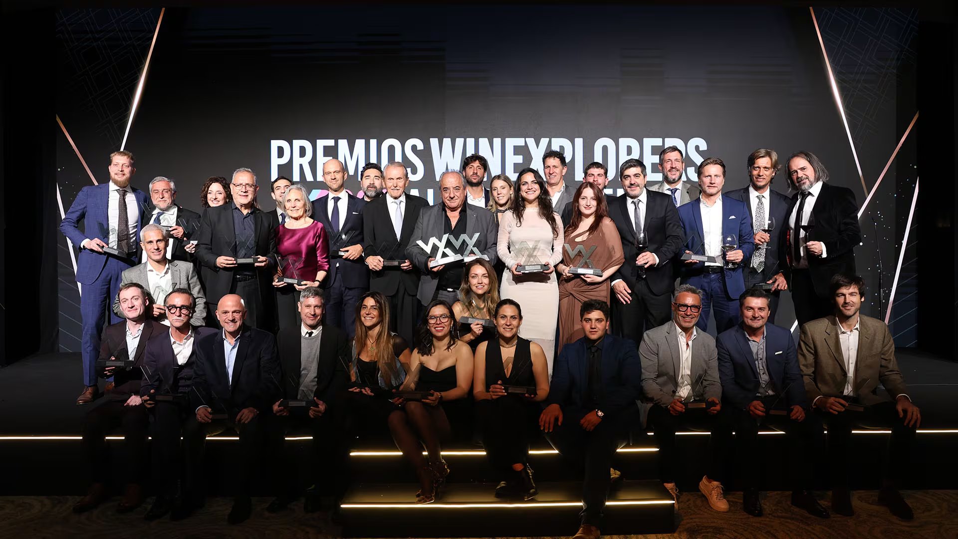 La segunda edición de los Premios Winexplorers reconoció a los referentes más destacados de la industria vitivinícola argentina en 37 categorías