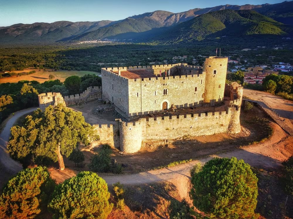 Castillo de La Adrada, Ávila (Shutterstock).