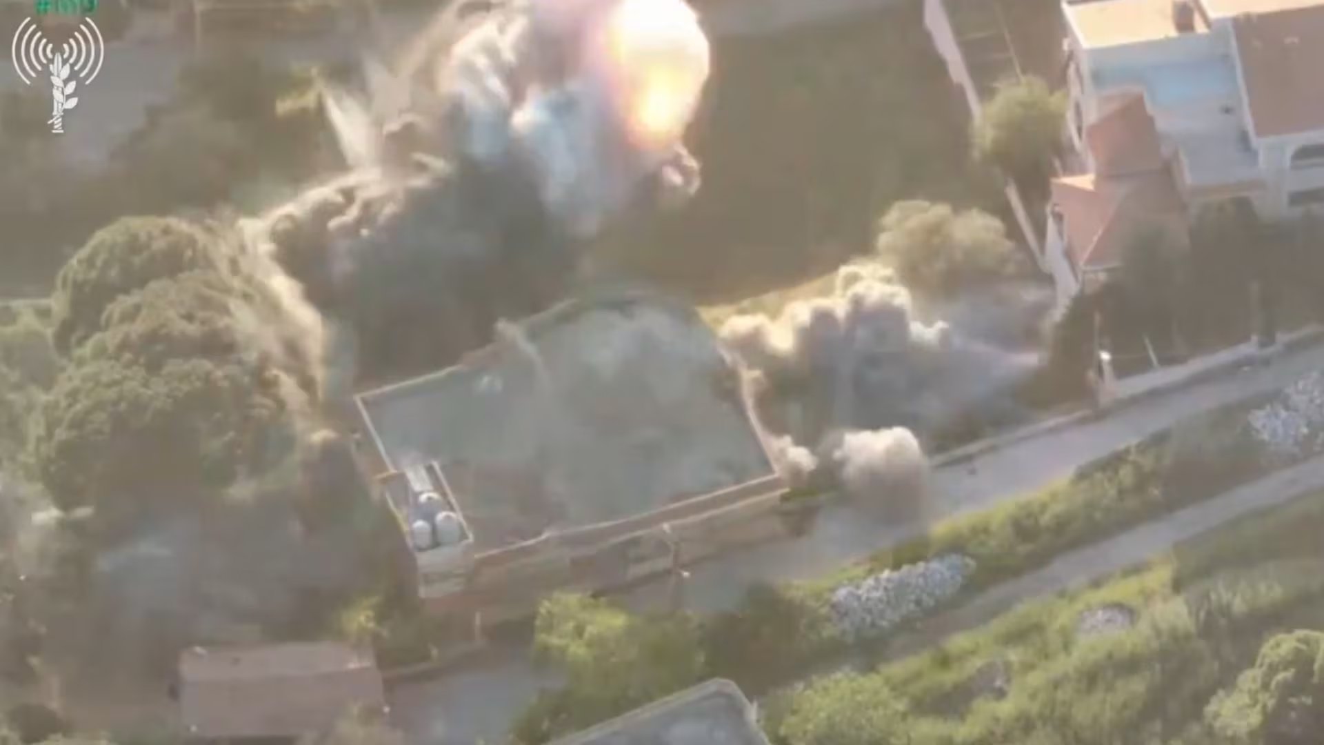 El Ejército israelí destruyó 85 infraestructuras del grupo terrorista Hezbollah en el sur del Líbano (@idfonline)