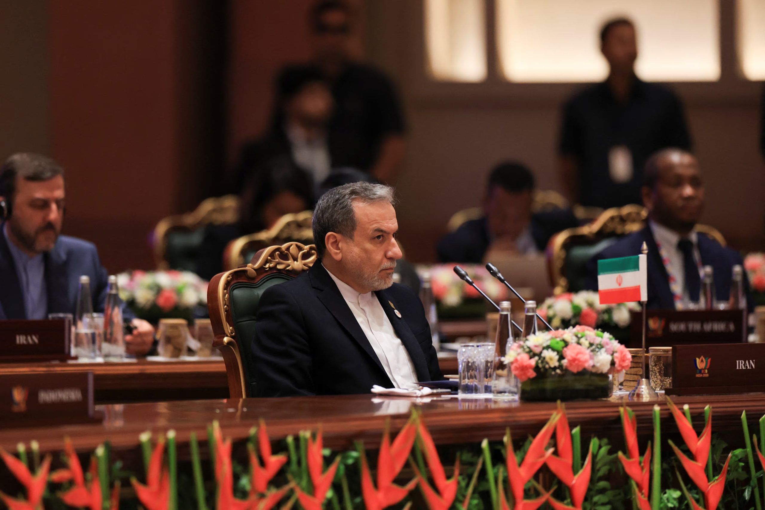 El ministro de Asuntos Exteriores de Irán, Abbas Araqchi, asiste a la reunión de ministros de Asuntos Exteriores de los BRICS en Bharat Mandapam, Nueva Delhi, India, el 14 de mayo de 2026 (REUTERS/Adnan Abidi)