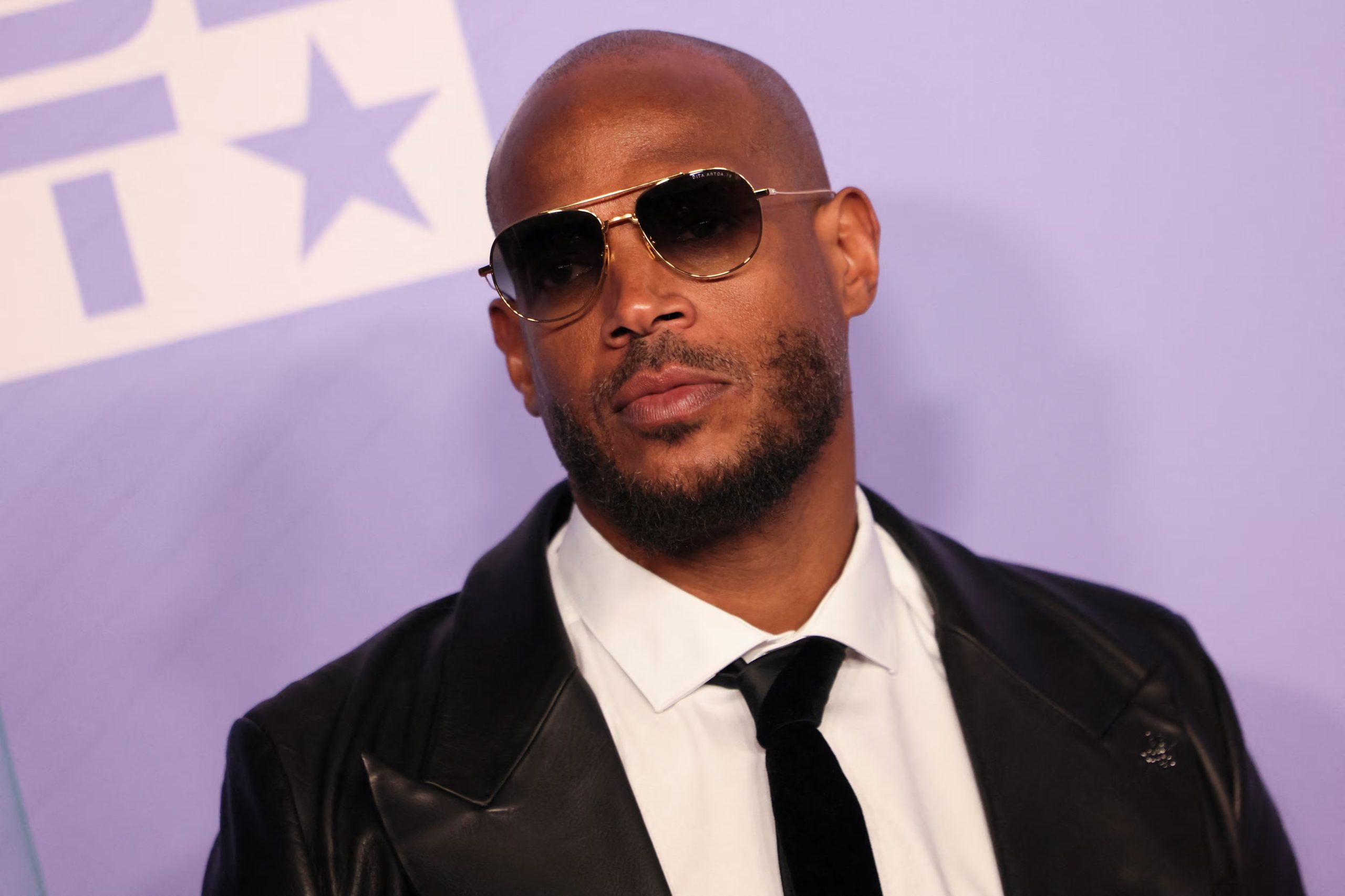 El perdón, la reconciliación y los consejos paternos ayudan a Marlon Wayans a superar el duelo y preservar el sentido familiar (REUTERS/Etienne Laurent)