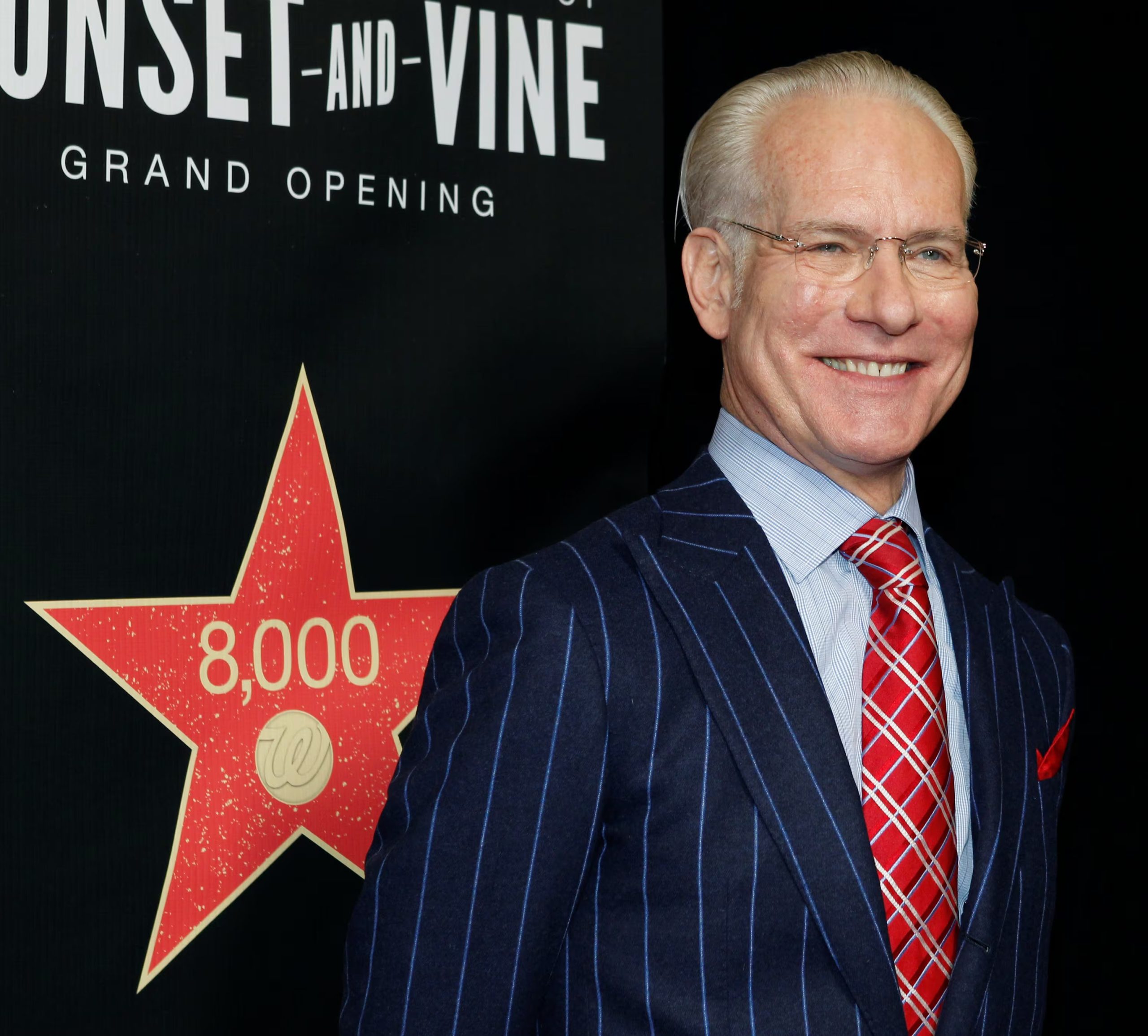 Tim Gunn fue desinvitado del Met Gala tras relatar un incidente con Anna Wintour, generando una 