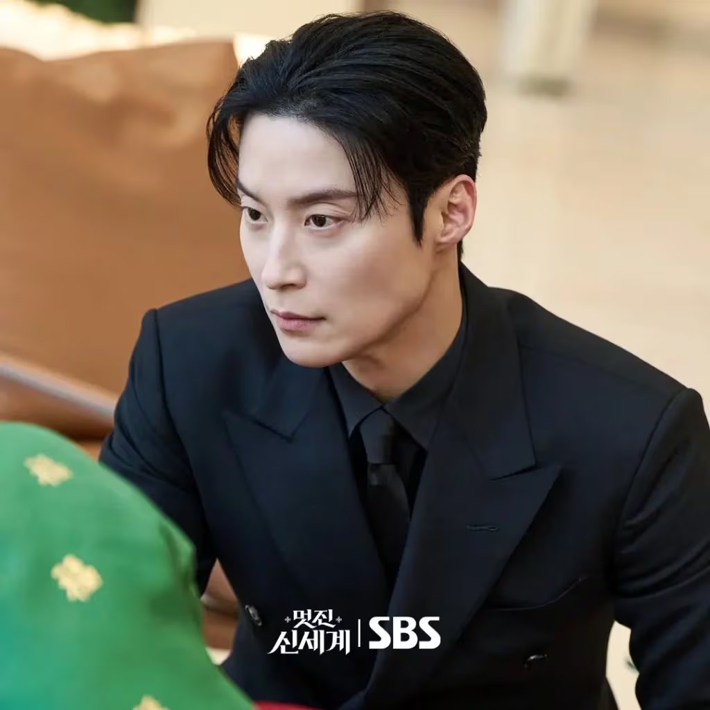 El reparto incluye a Heo Nam-jun y Jang Seung-jo, con apariciones destacadas de Kim Min-seok, Lee Se-hee y Kim Hae-sook (Netflix)