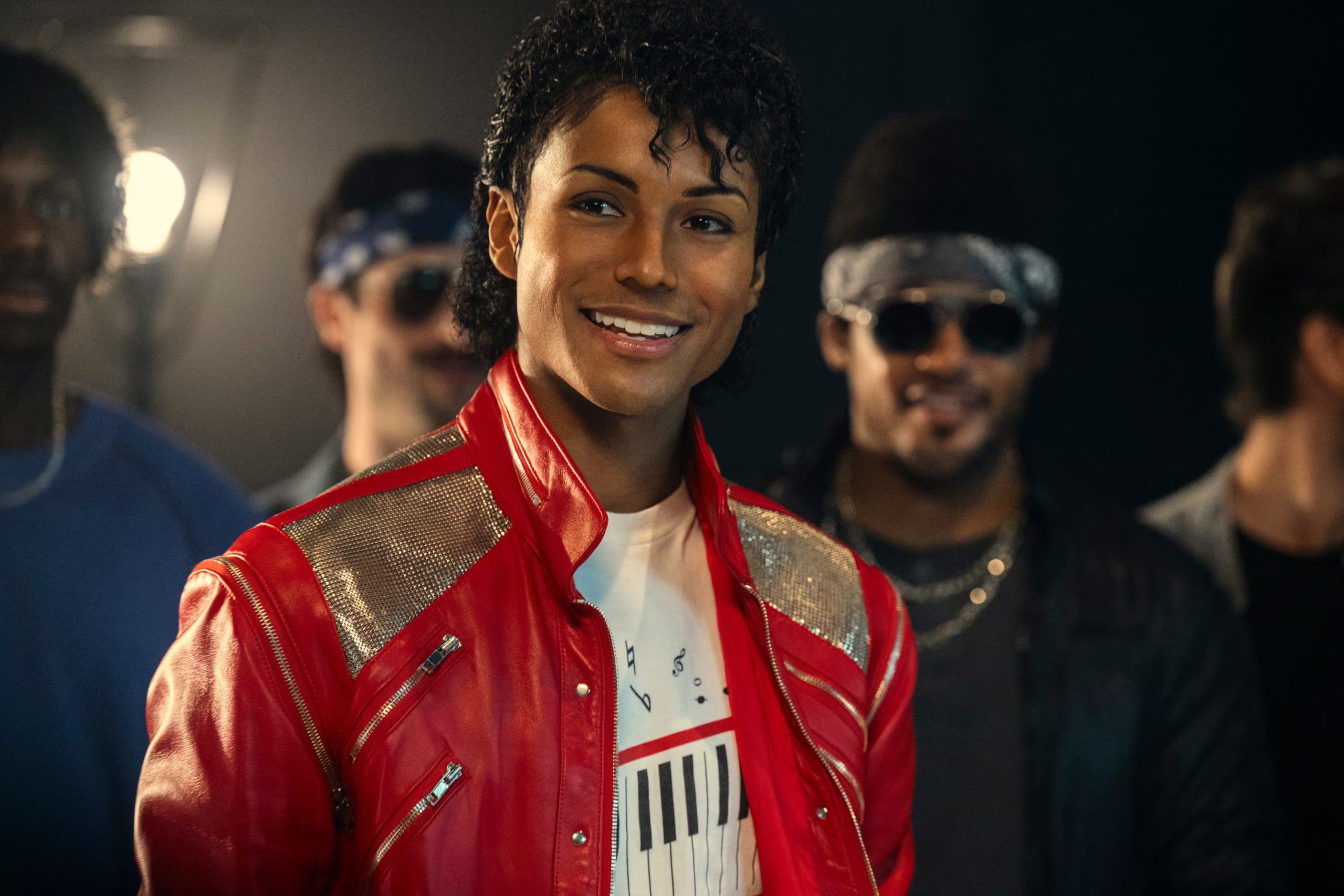 El actor Jaafar Jackson interpreta a Michael Jackson en la película biográfica, que narra su ascenso a la fama internacional y termina en 1988 (Glen Wilson/Lionsgate via AP)