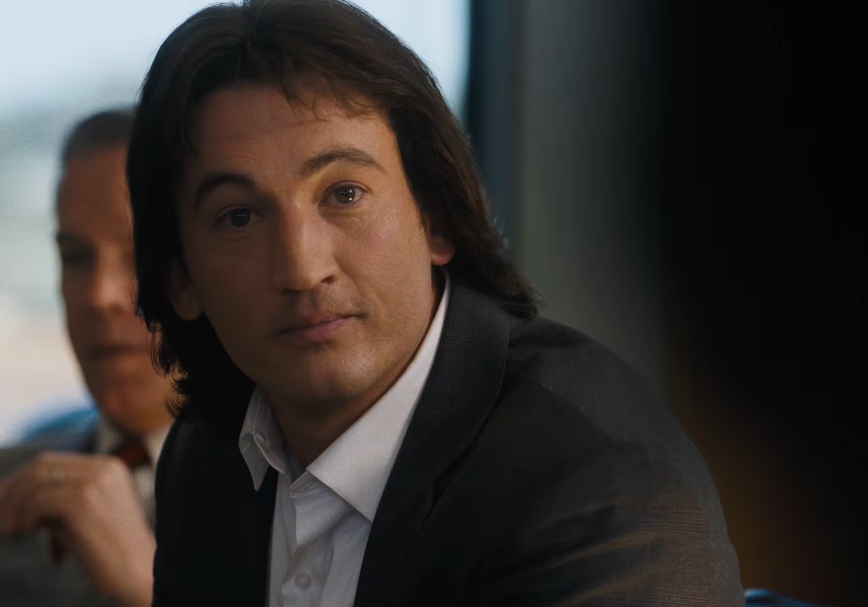 John Branca, abogado y coproductor, ocupa un rol clave en la película ‘Michael’ y en la vida real del cantante, manejando aspectos legales y financieros (Lionsgate)