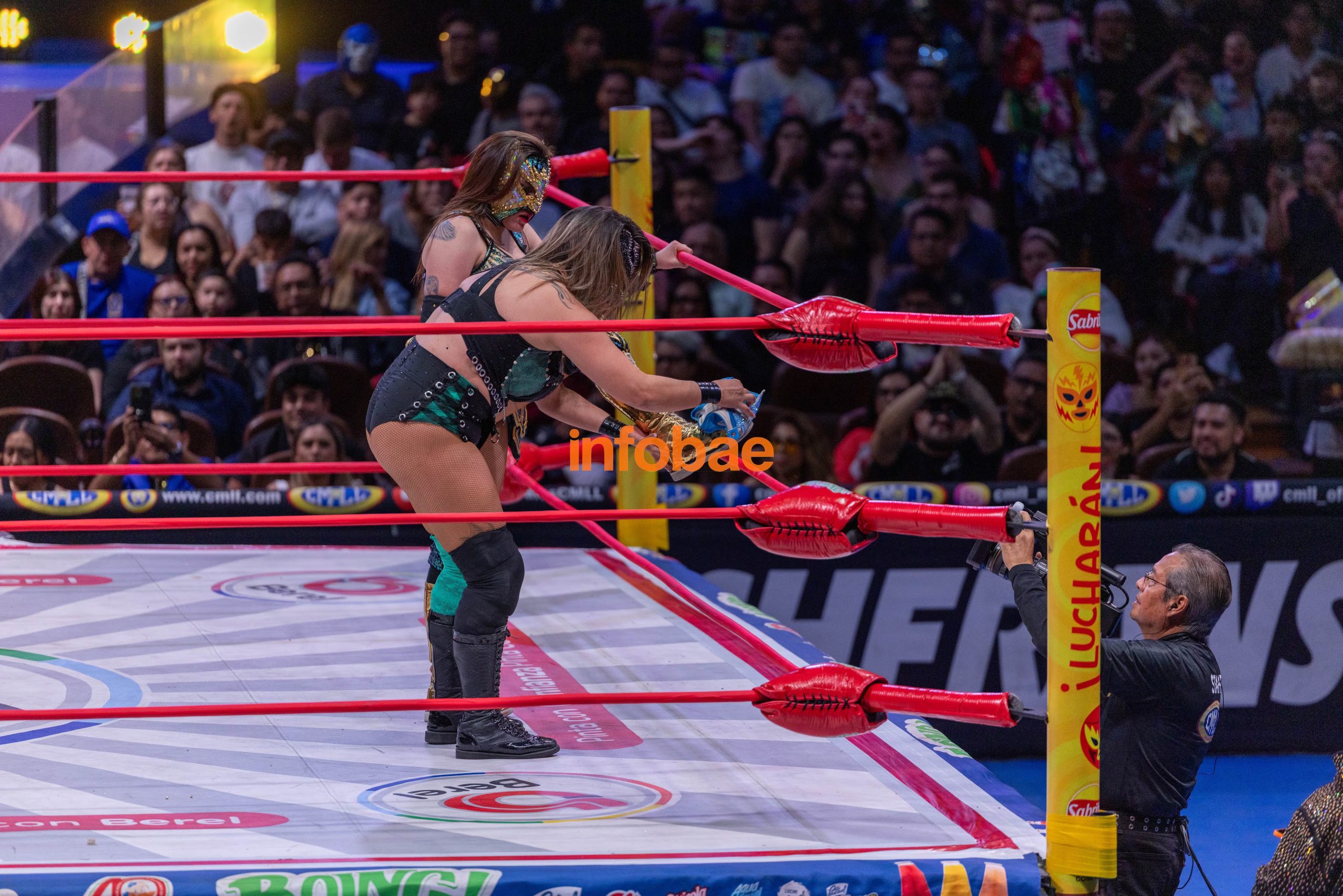 (CMLL / Diego Cedrix)