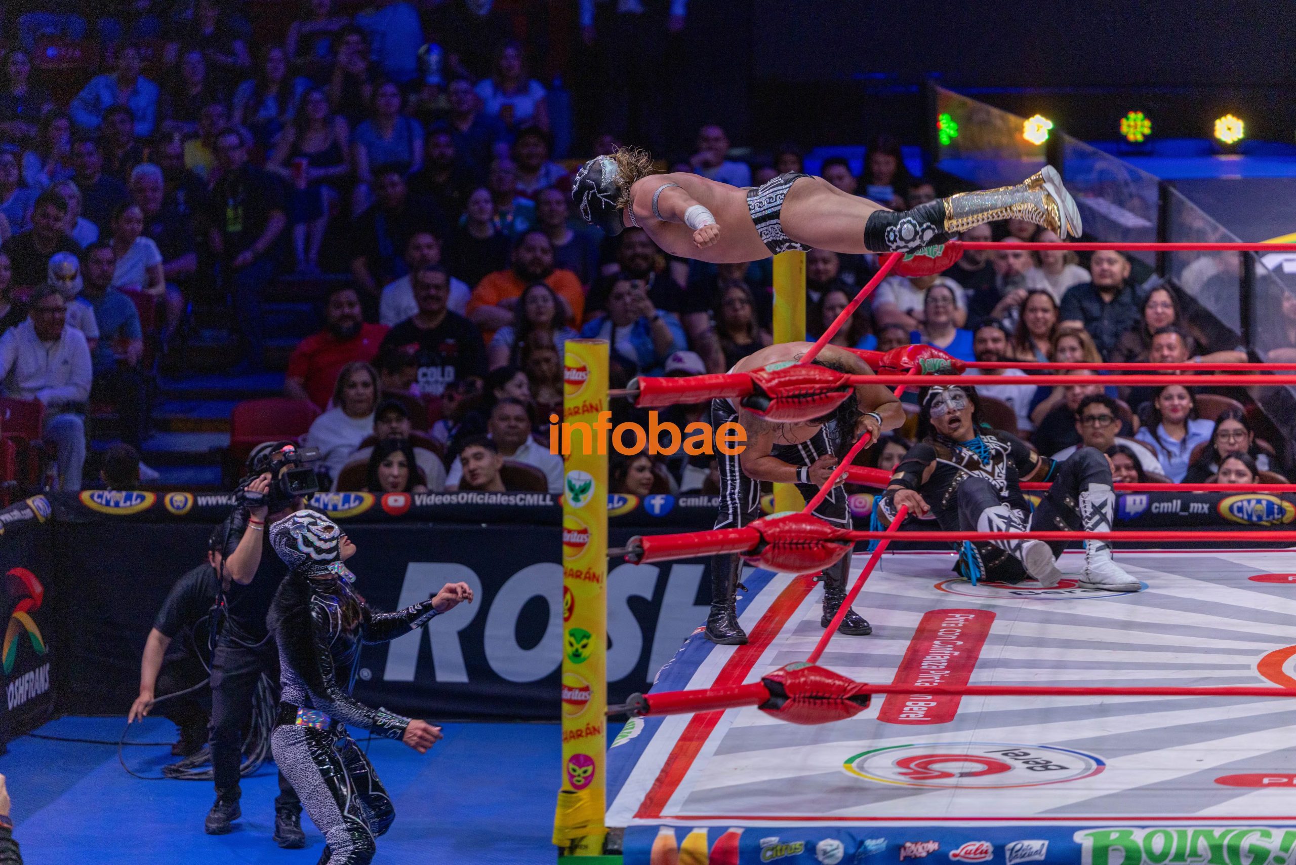 (CMLL / Diego Cedrix)