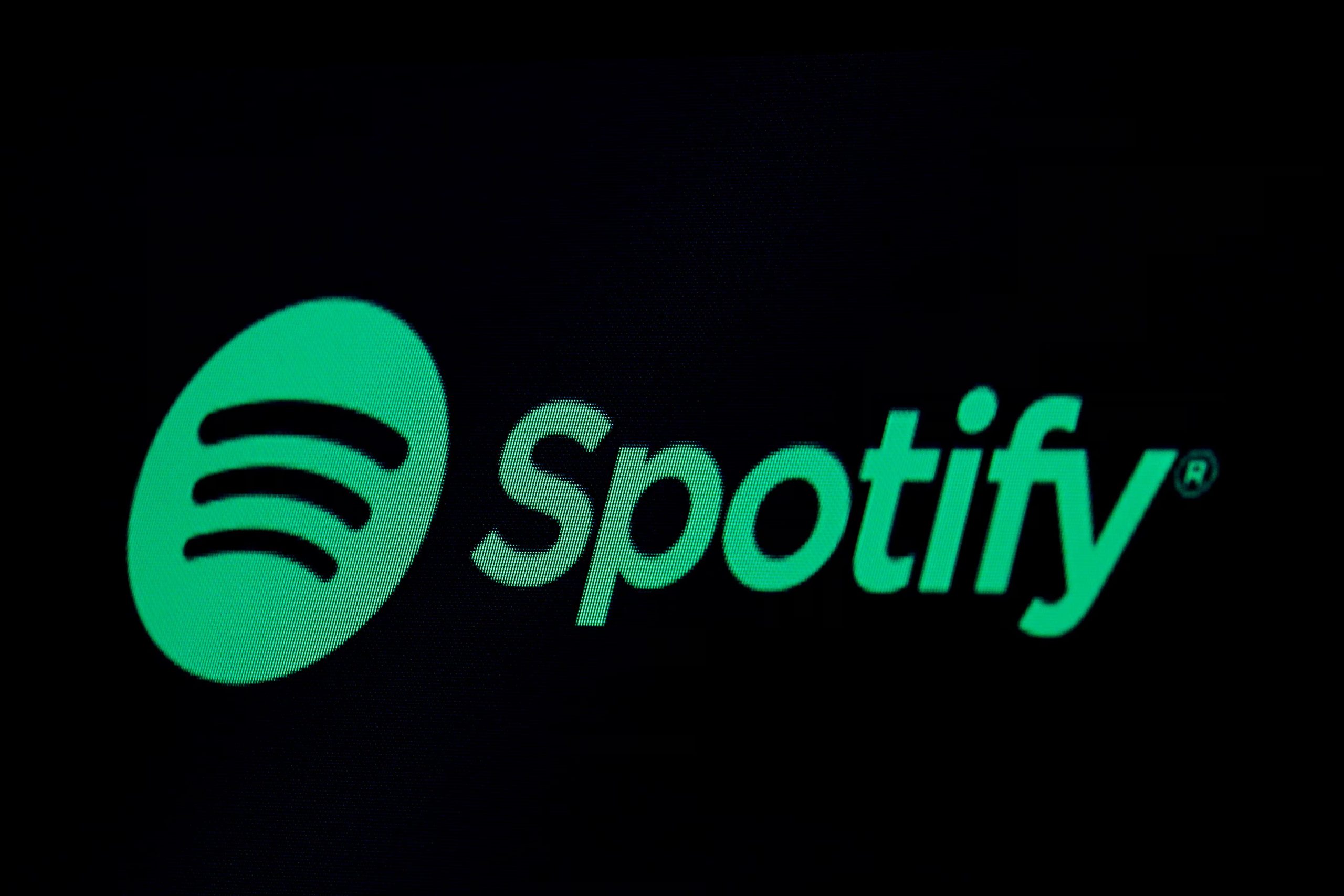 Netflix mantiene una alianza con Spotify para ofrecer video podcasts originales dentro de su plataforma. REUTERS/Brendan McDermid