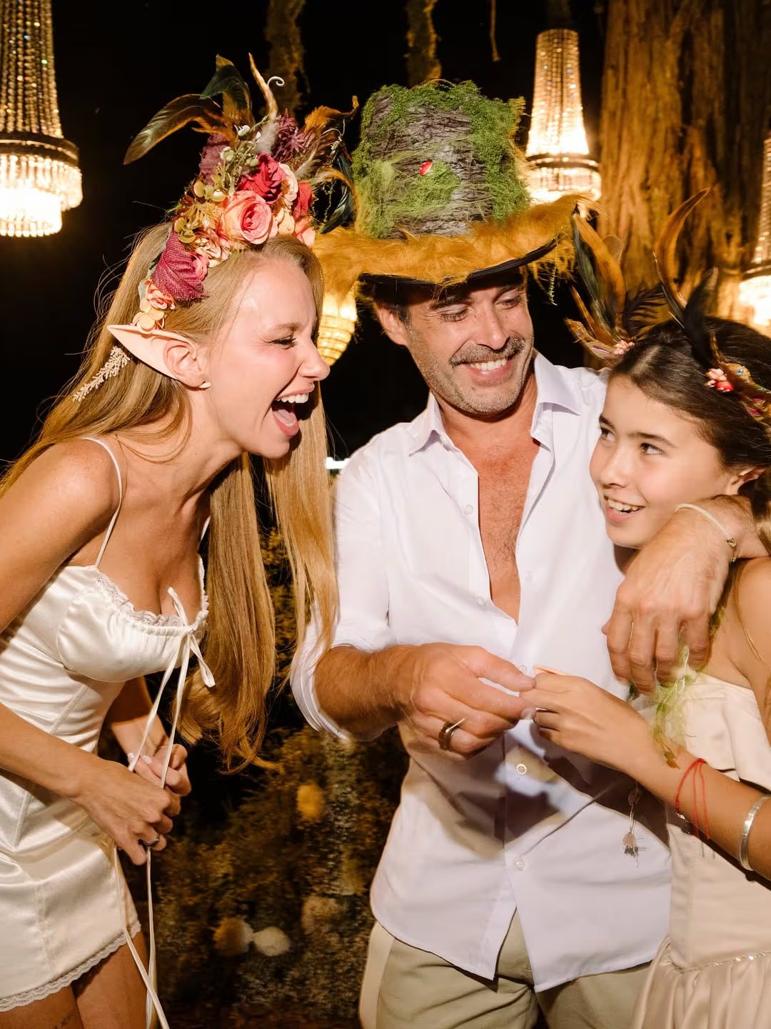 En el casamiento de Nicolás Cabré con Rocío Pardo, Rufina tuvo un rol central