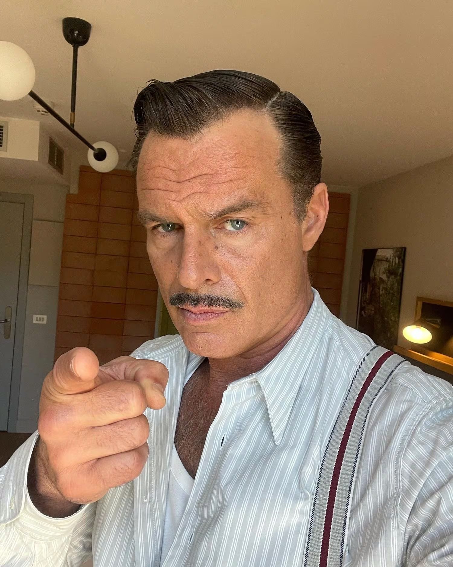 La estrella de cine y televisión falleció en su domicilio de Beverly Hills a los 57 años y sus restos fueron cremados el 28 de abril (Instagram/@thepatrickmuldoon)