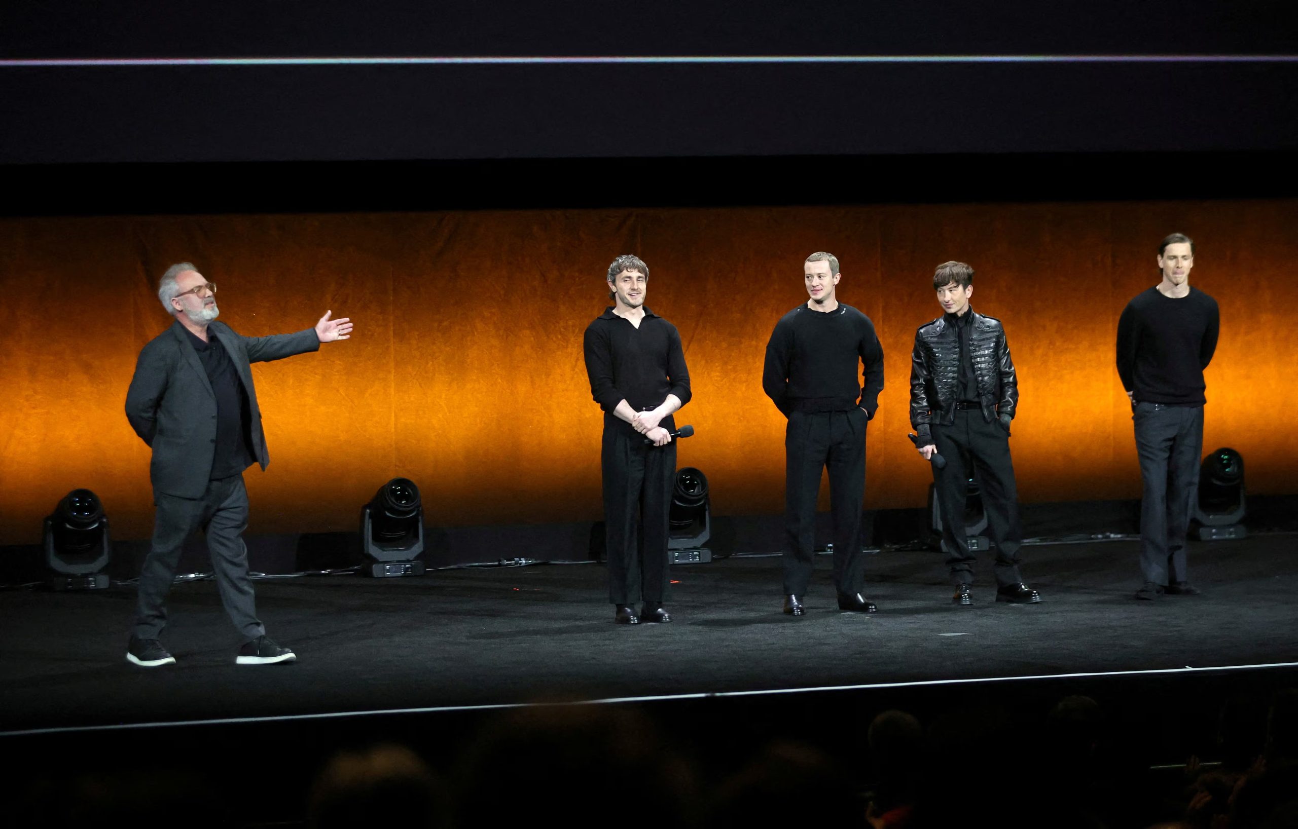 El director Sam Mendes prepara cuatro películas centradas en cada integrante de los Beatles, con estreno sincronizado para 2028 (REUTERS/Steve Marcus)