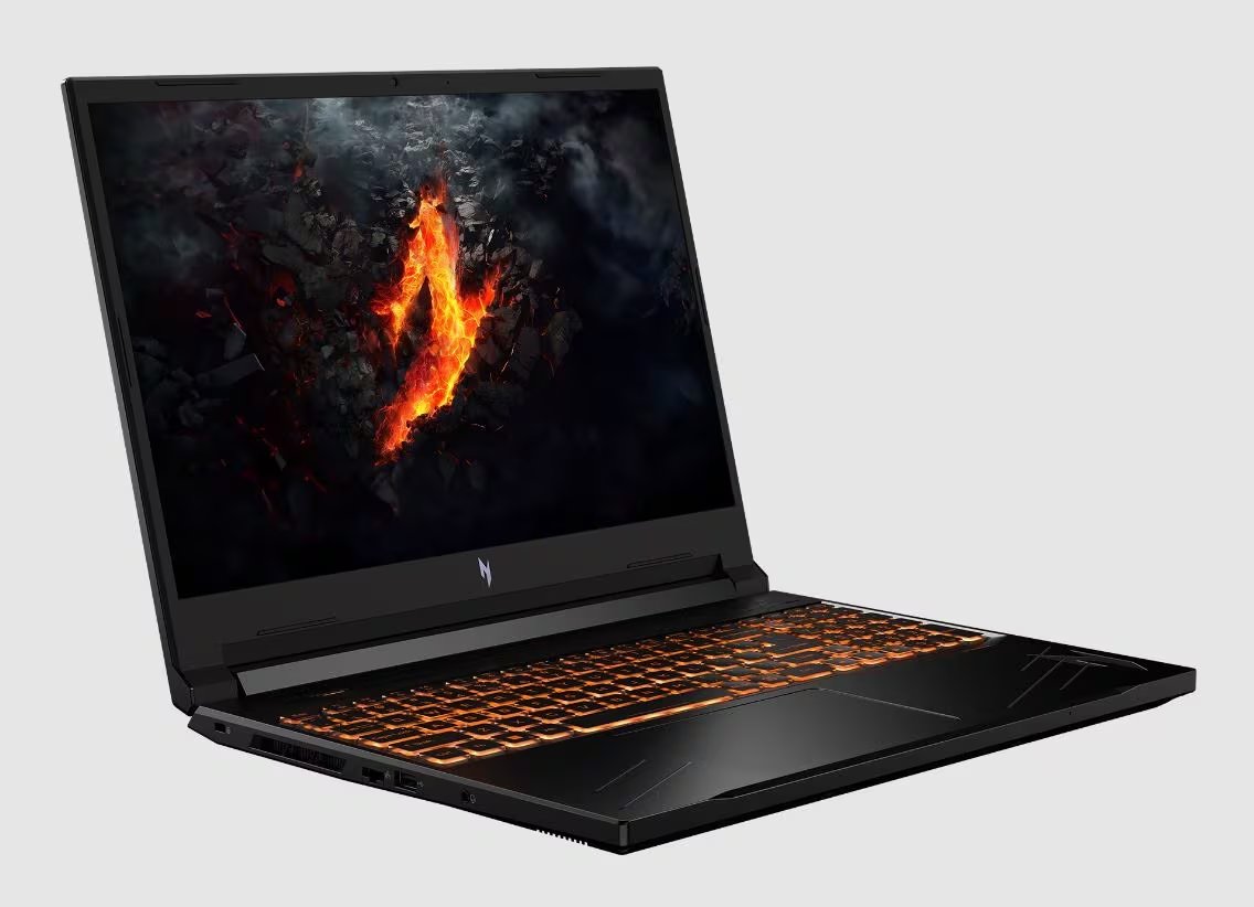 El segmento gamer impulsa la innovación en AMD Colombia, con equipos de alto rendimiento adaptados a las exigencias y preferencias de la comunidad de jugadores. 
ACER
