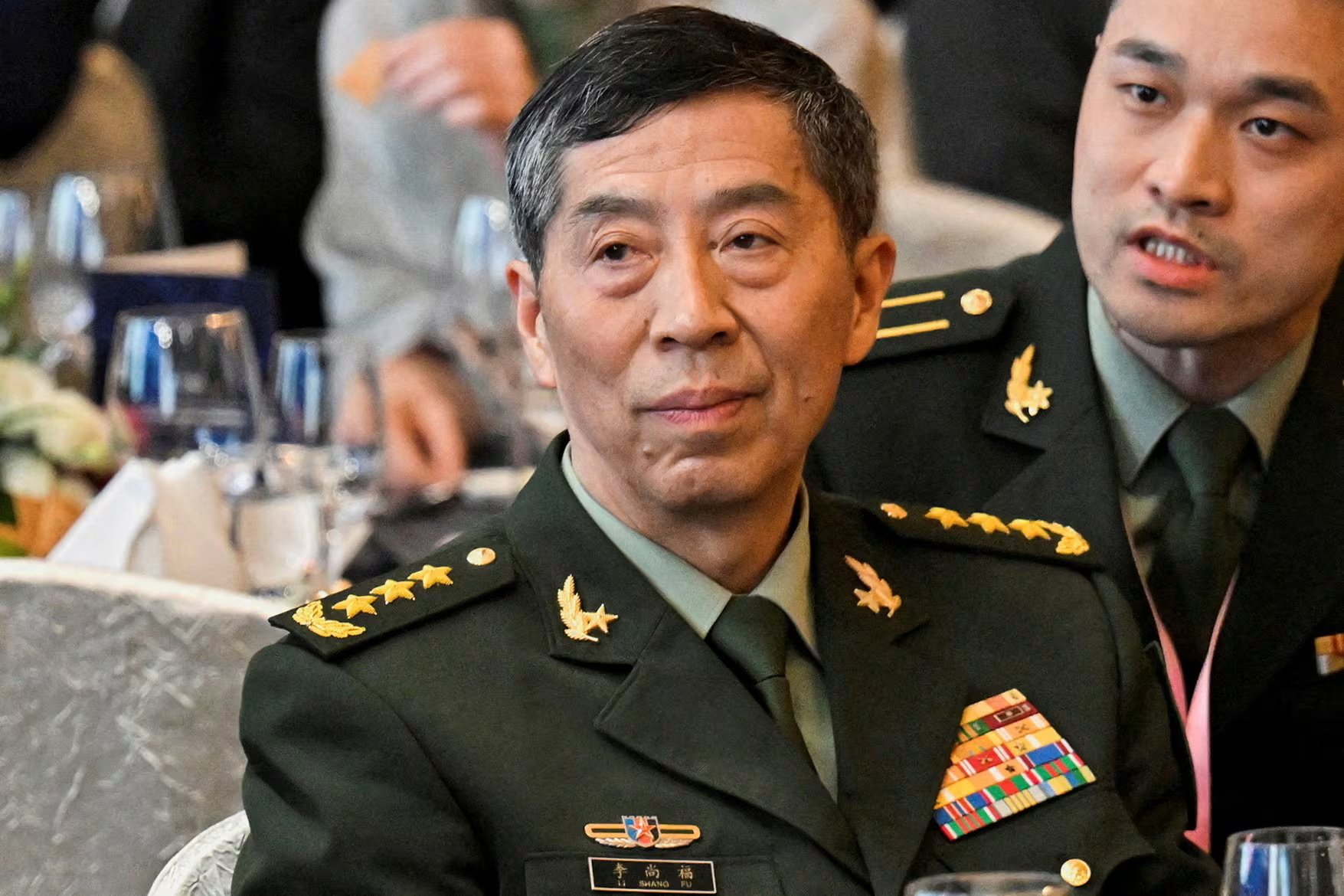 Li Shangfu, sancionado por Estados Unidos en 2018, es hallado culpable de aceptar y ofrecer sobornos en su breve mandato como ministro de Defensa. (REUTERS/ARCHIVO)