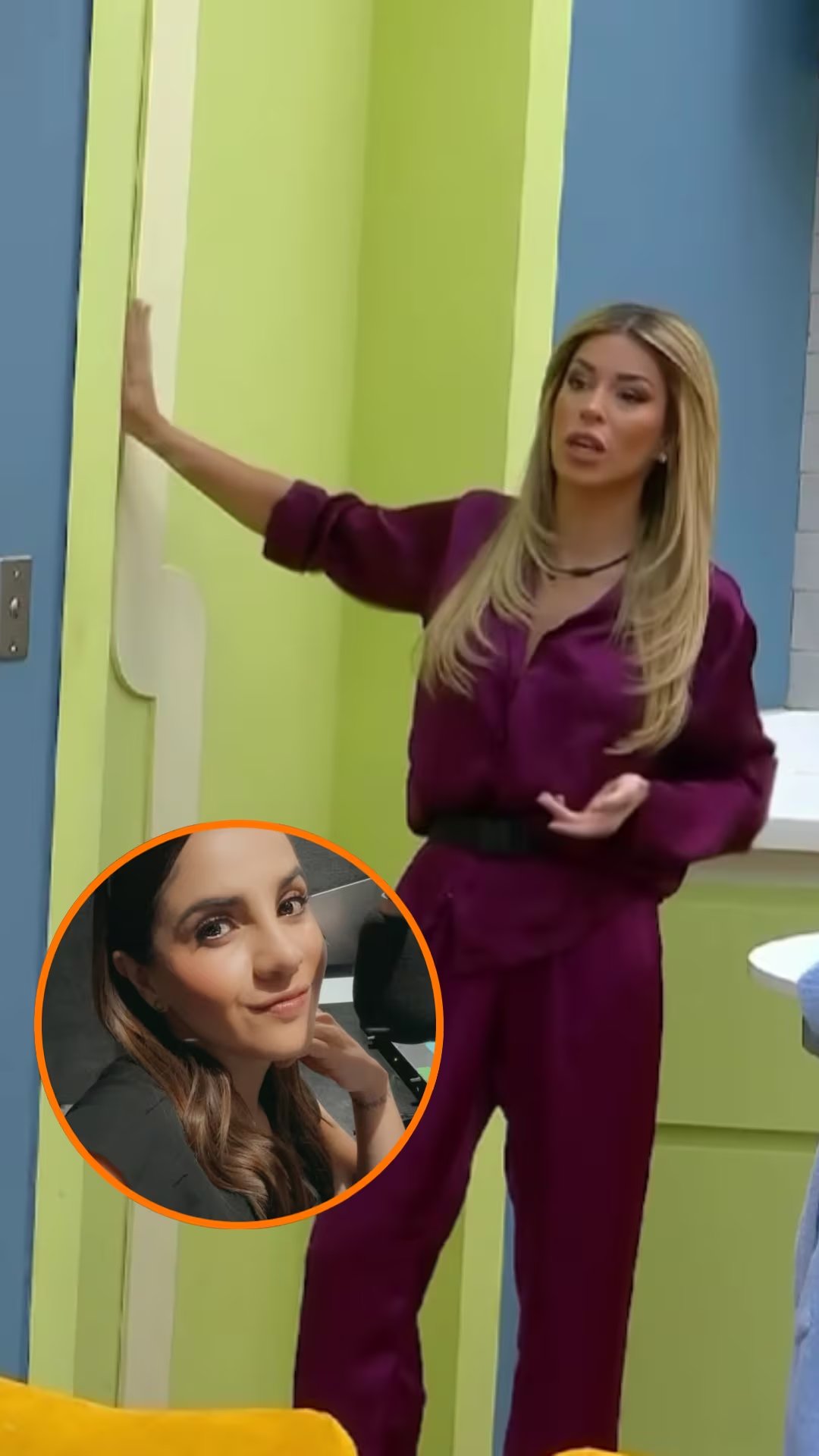 La imagen muestra a una presentadora o figura del reality show en un set colorido, con la imagen de Jessica Ortiz, conocida como 'La Jefa', en un círculo, confirmando su salida del popular programa. (LCDLF Telemundo: Instagram)