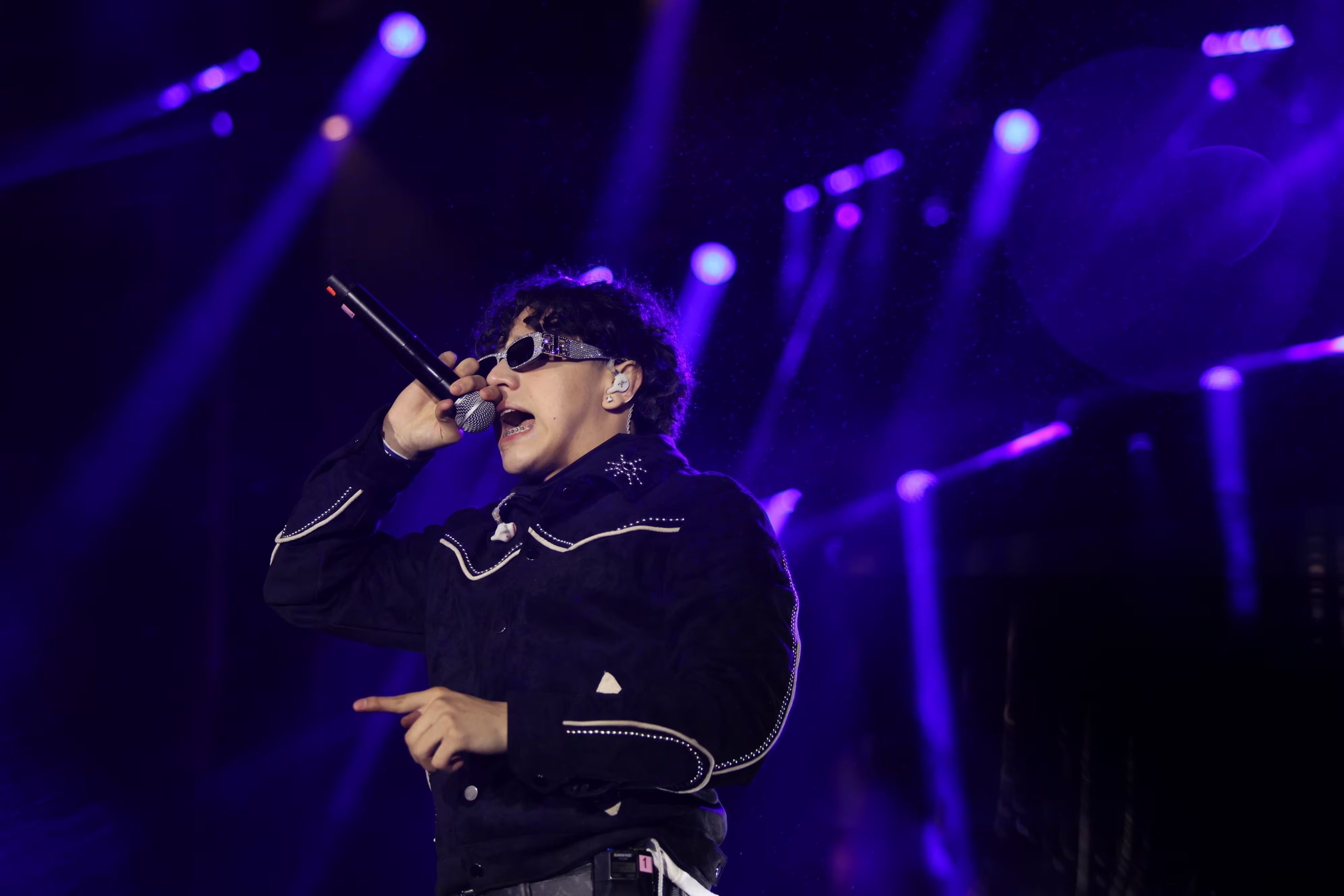 ARCHIVO - El cantante estadounidense Xavi durante su presentación en el festival Arre en la Ciudad de México el 7 de septiembre de 2024. (Foto AP/Ginnette Riquelme, archivo)