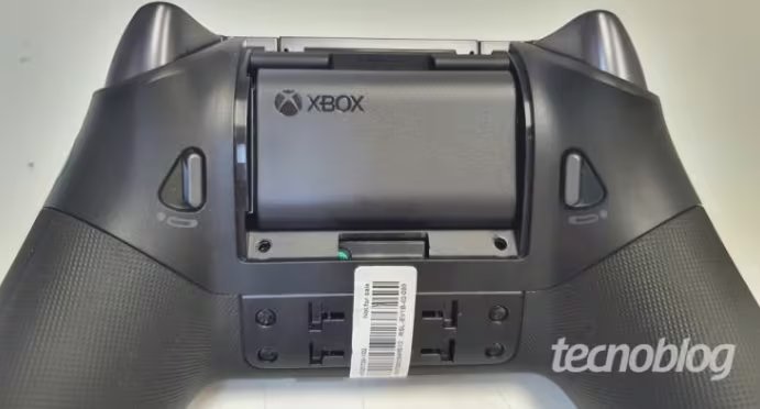 Xbox Elite Series 3 te permitiría cambiar la batería. (Tecnoblog)