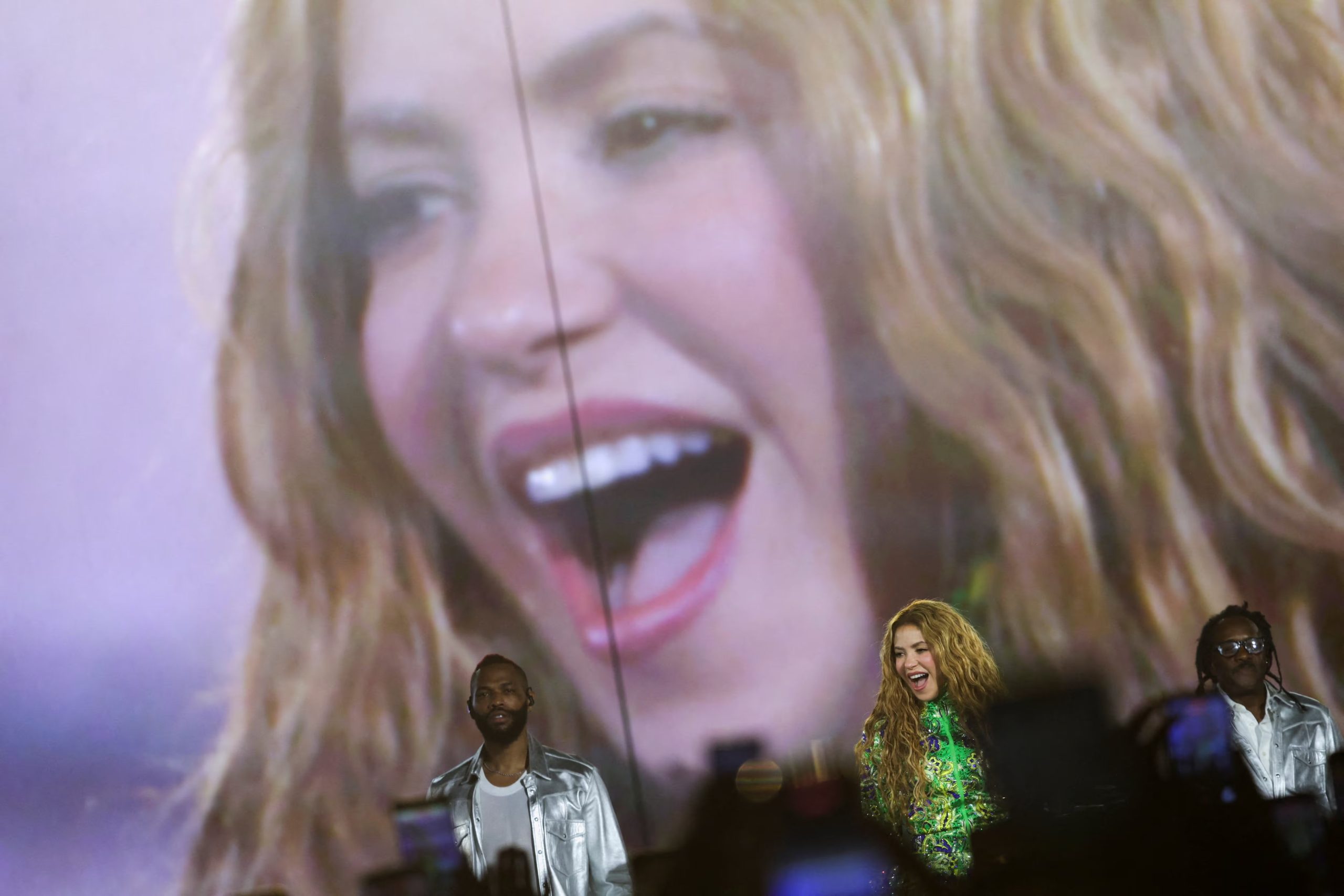 Shakira performs during an open concert at the Copacabana beach in Rio de Janeiro, Brazil May 2, 2026. REUTERS/Ricardo Moraes