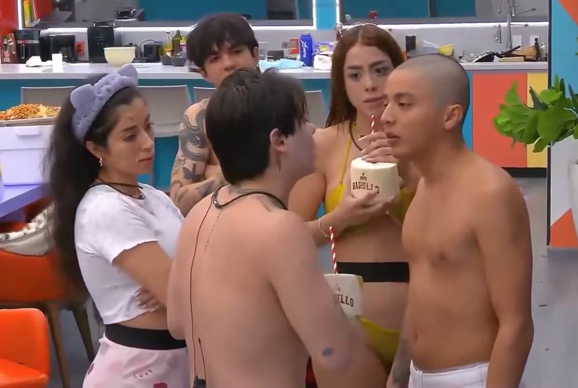 El reality estuvo marcado por peleas que escalaron de lo verbal a lo físico y derivaron en la expulsión de un integrante. (La Mansión VIP/HotSpanish Vlogs)