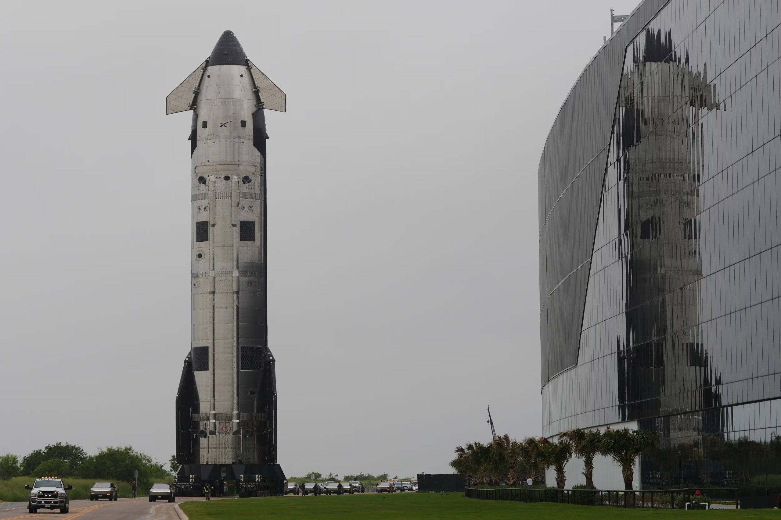 La Starship V3 ya se encuentra lista para su lanzamiento este jueves 21 de mayo. (AP Foto/Eric Gay)