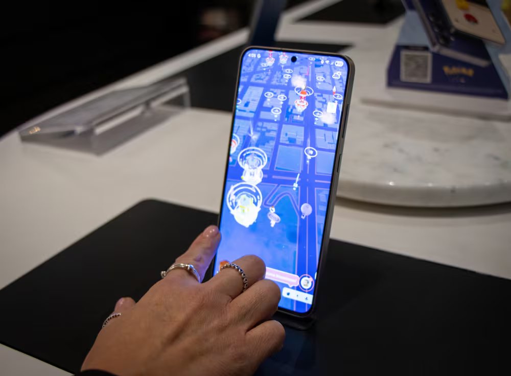El Día de la Comunidad clásico del 16 de mayo tiene como protagonista a Deino, con aparición aumentada y un ataque especial disponible al evolucionar. (Samsung)