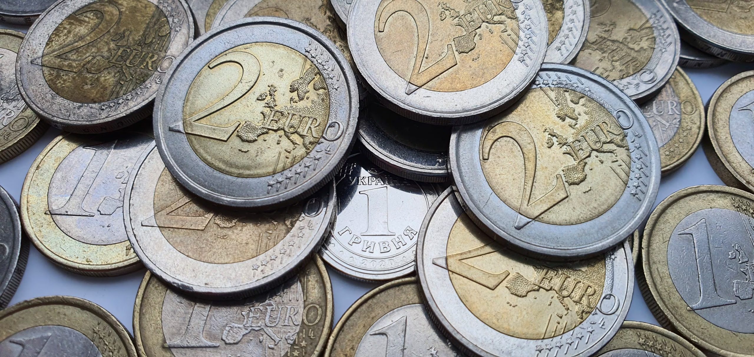 Monedas de dos euros acuñadas en España.