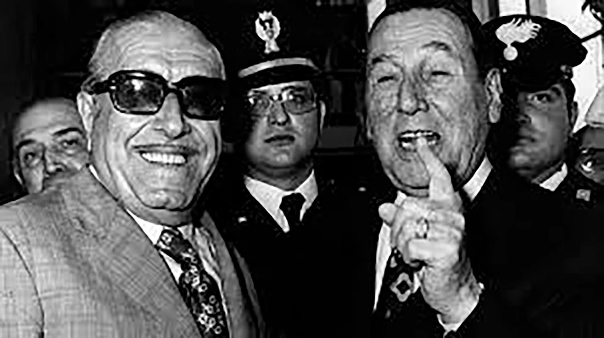 Héctor J. Cámpora y Juan Domingo Perón 