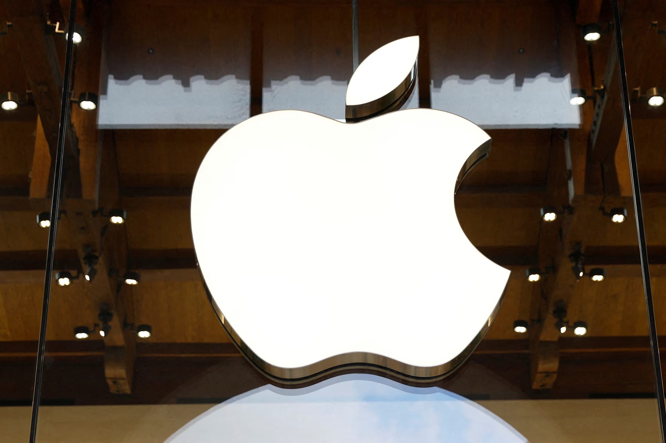 Apple prepara una actualización importante para sus dispositivos móviles con el lanzamiento de iOS 27 y iPadOS 27.
REUTERS/Abdul Saboor