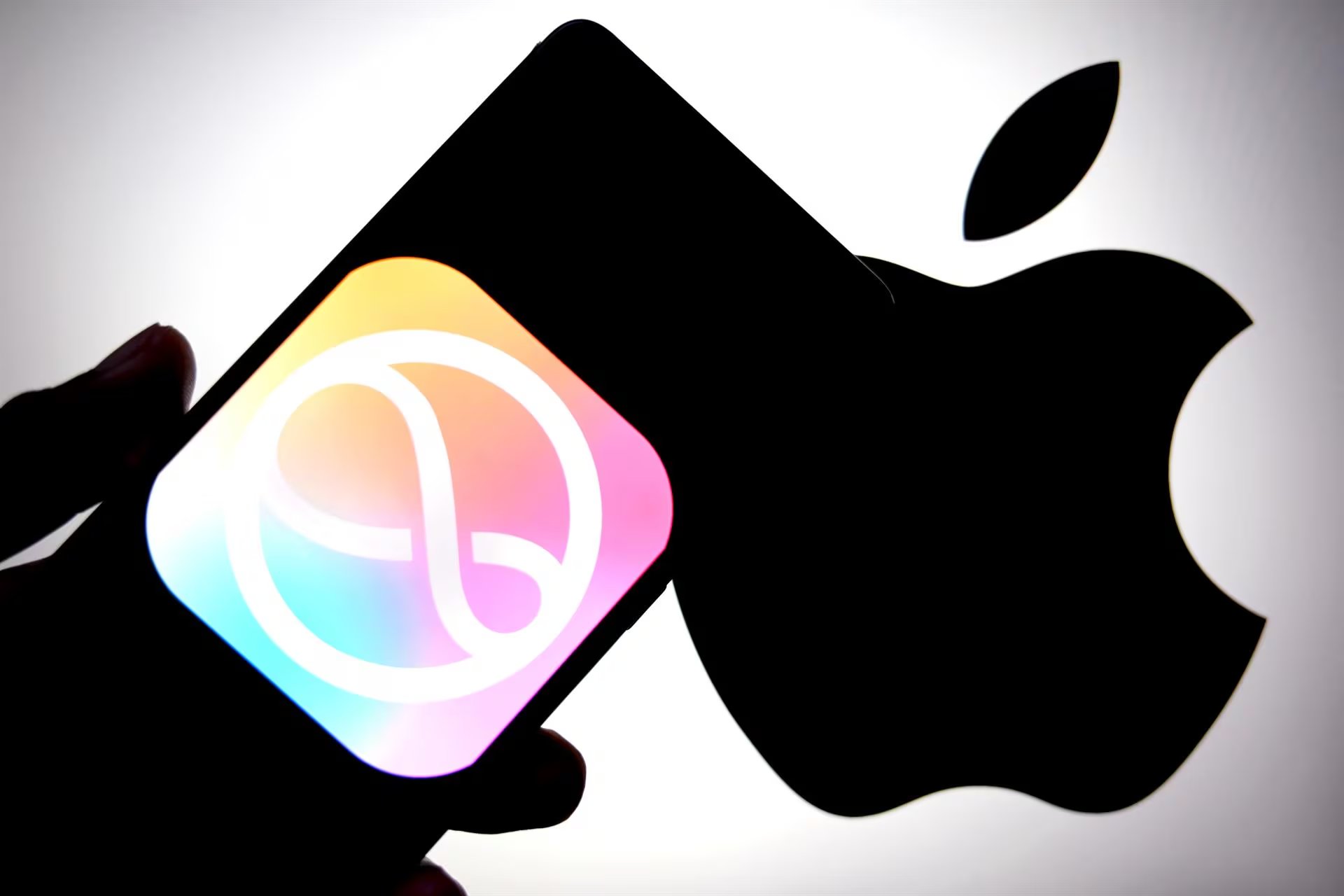 La actualización de iOS 27 y iPadOS 27 incluiría un modo avanzado del asistente Siri.
