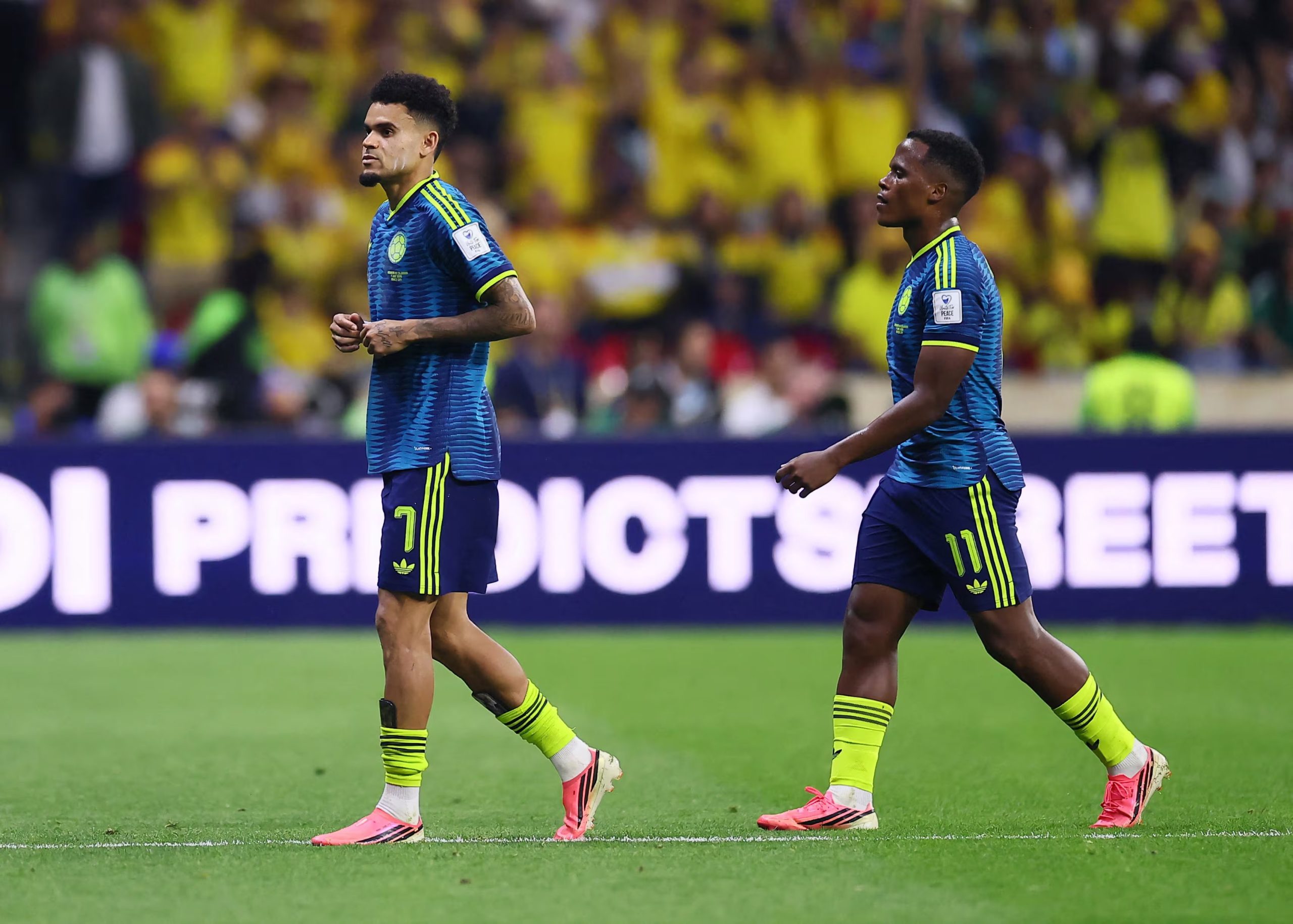 Soccer Football - FIFA World Cup 2026 - Group K - Uzbekistan v Colombia - Estadio Azteca, Mexico City, Mexico - June 17, 2026 Colombia's Luis Diaz and Jhon Arias walk off the pitch after being substituted REUTERS/Eloisa Sanchez