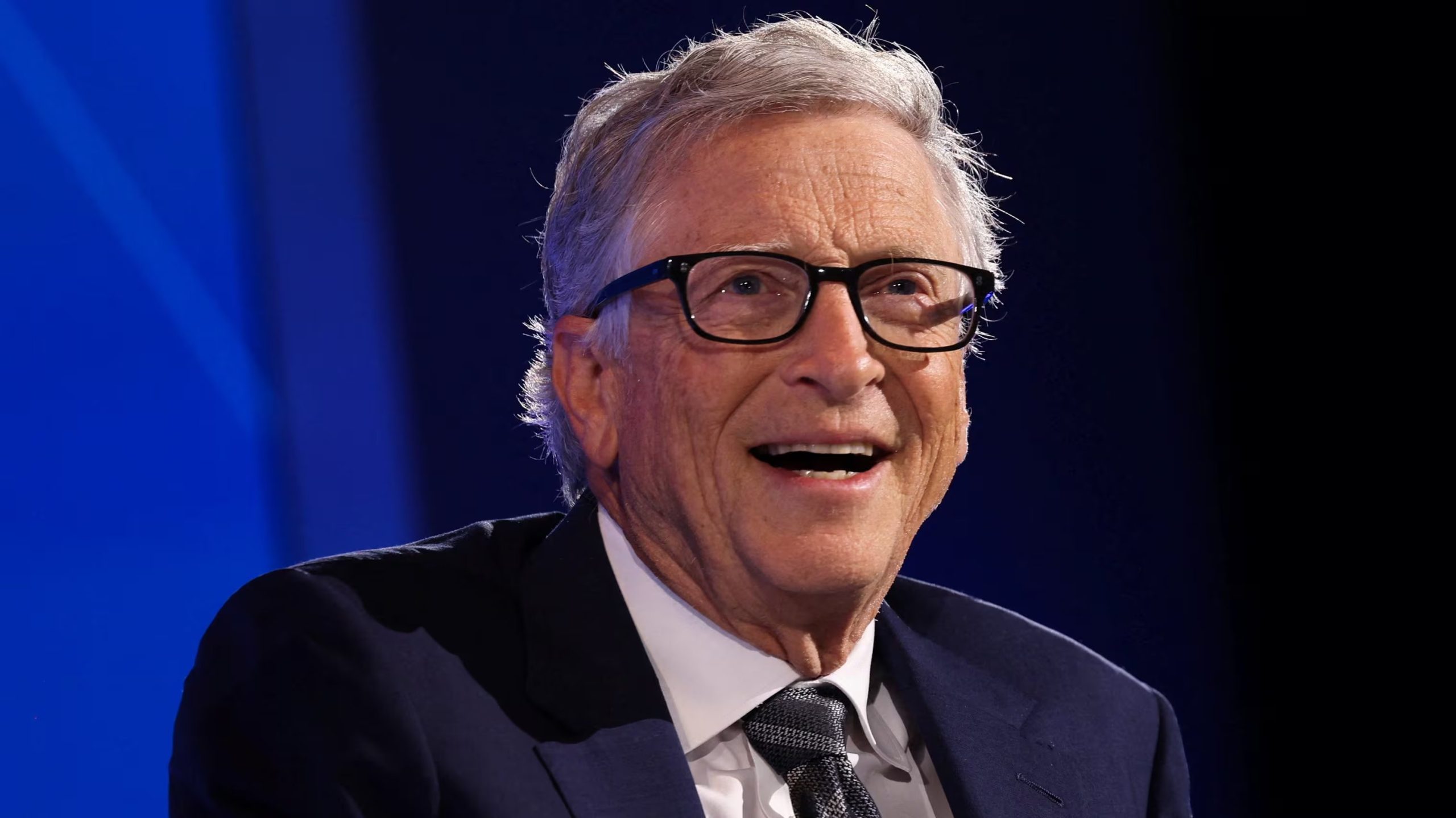 Bill Gates plantea que aprender de los errores y asumir la responsabilidad de las decisiones permite mejorar en la vida profesional y en las inversiones. (REUTERS/Caitlin Ochs)