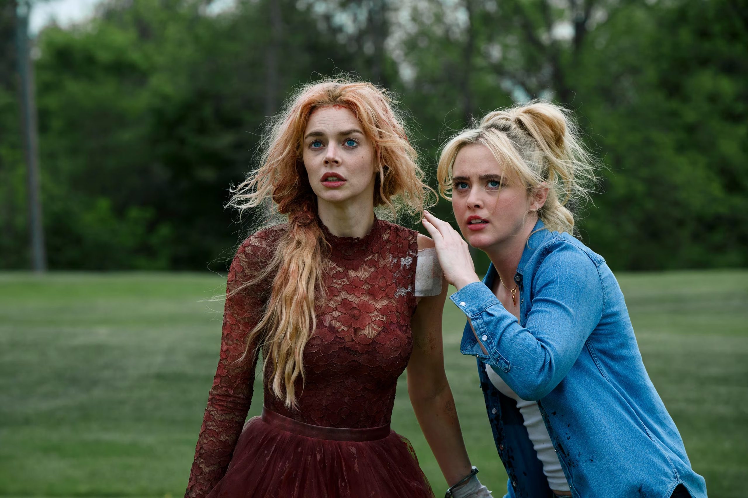 Samara Weaving encabeza el reparto de Boda Sangrienta 2 junto a Sarah Michelle Gellar, Kathryn Newton y Elijah Wood. (Searchlight Pictures. © 2026 Searchlight Pictures. All Rights Reserved)