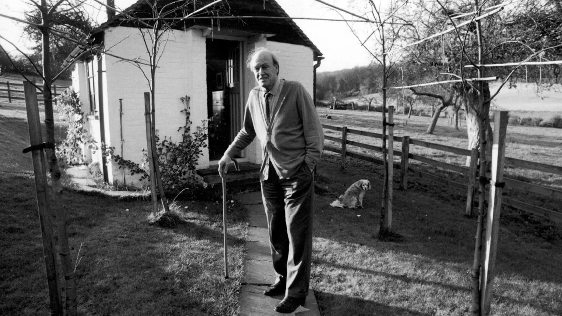Roald Dahl construyó en Charlie y la fábrica de chocolate una literatura infantil que también interpela a los adultos con miedo, injusticia y crueldad