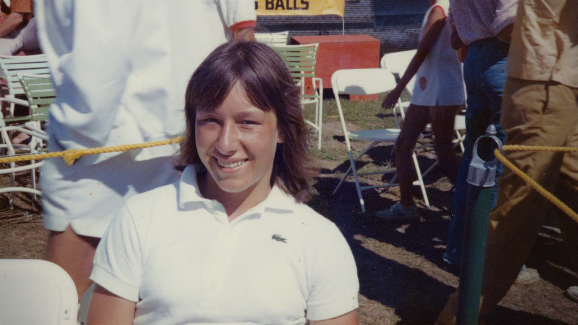 El documental combinó partidos históricos con entrevistas actuales e incorporó testimonios de Mary Carillo y otras figuras del circuito WTA. (Netflix)