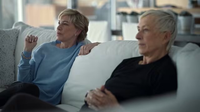 El documental combinó partidos históricos con entrevistas actuales e incorporó testimonios de Mary Carillo y otras figuras del circuito WTA. (Netflix)
