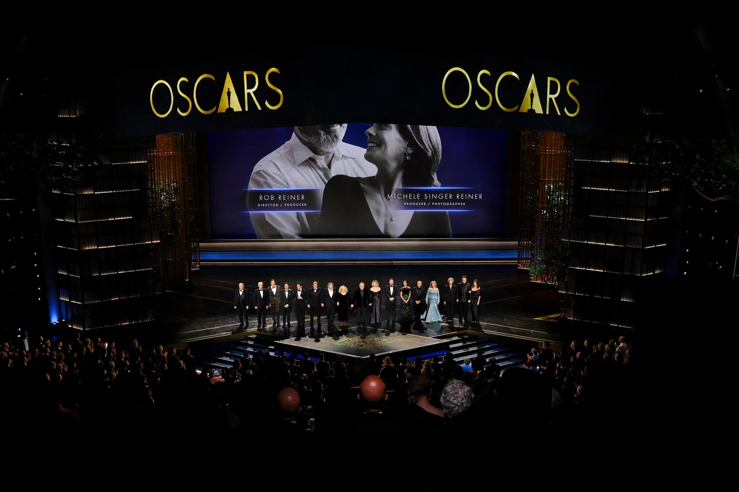 Semanas antes de la emergencia médica, Corey Feldman cuestionó su exclusión del homenaje de los Premios Oscar 2026 a Rob Reiner, asesinado en California junto a su esposa Michele Singer-Reiner (REUTERS/Mike Blake)